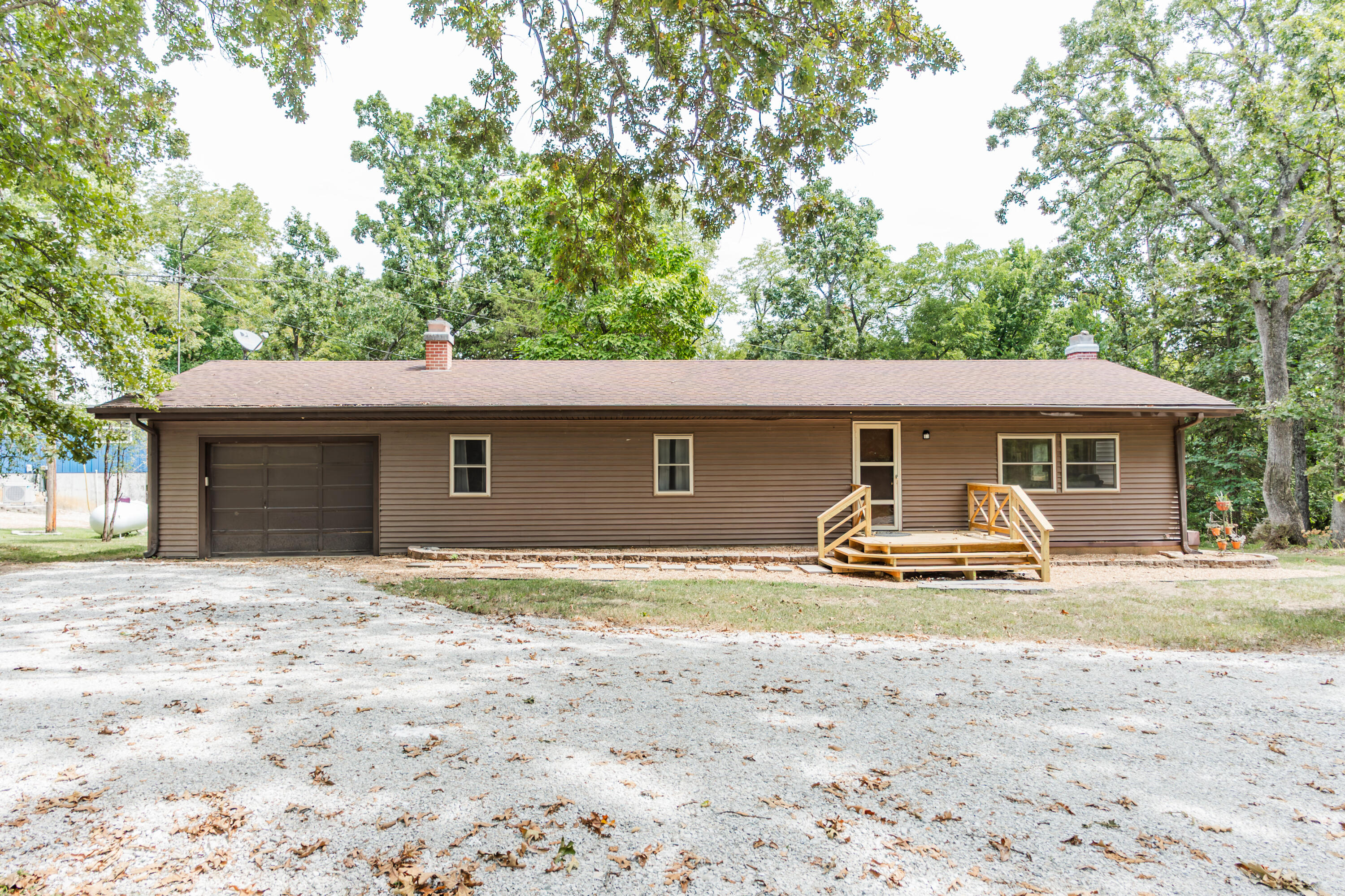 Photo of 20390 Catfish Lane Wheatland MO 65779