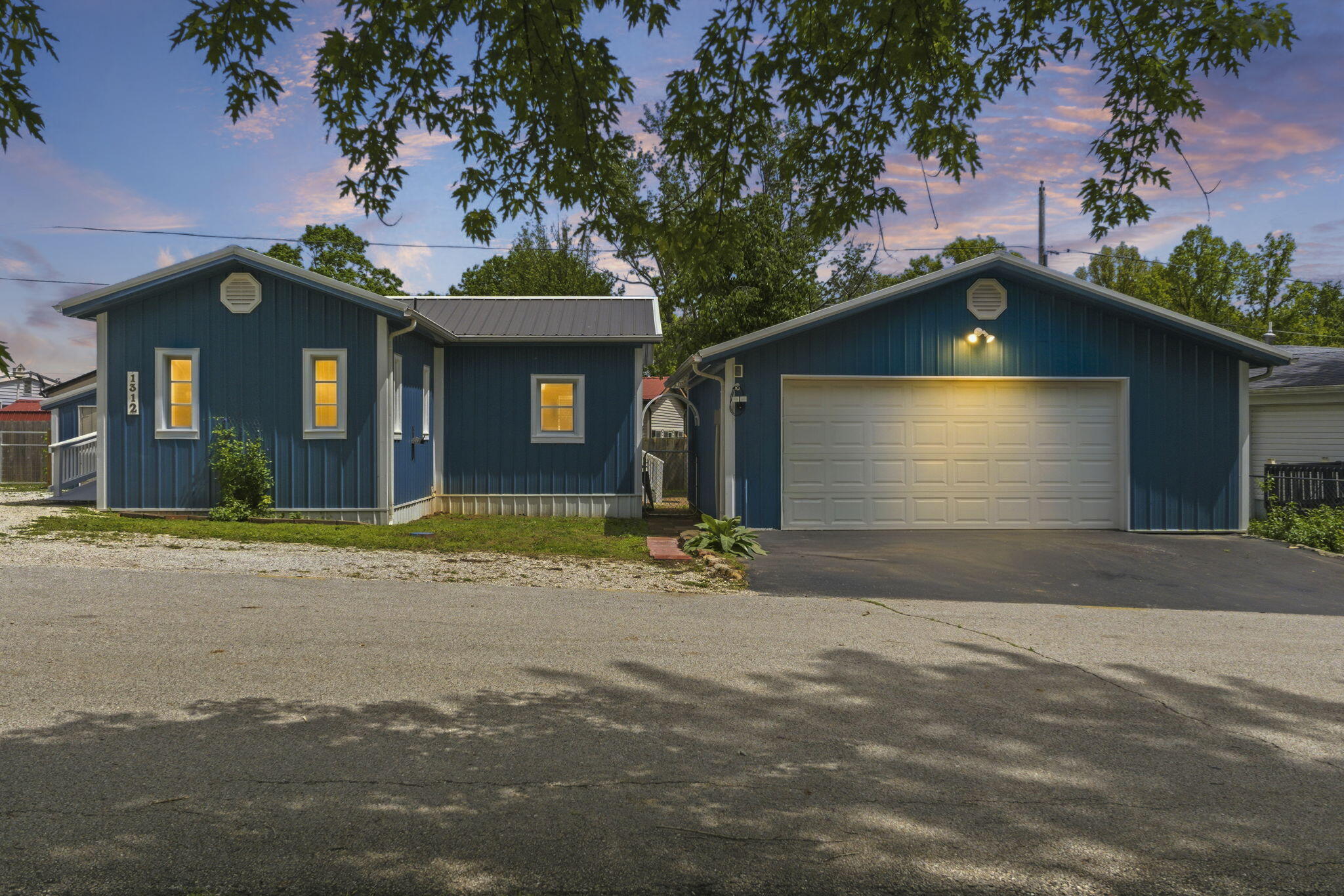 Photo of 1312 S Tilden Road Stockton MO 65785