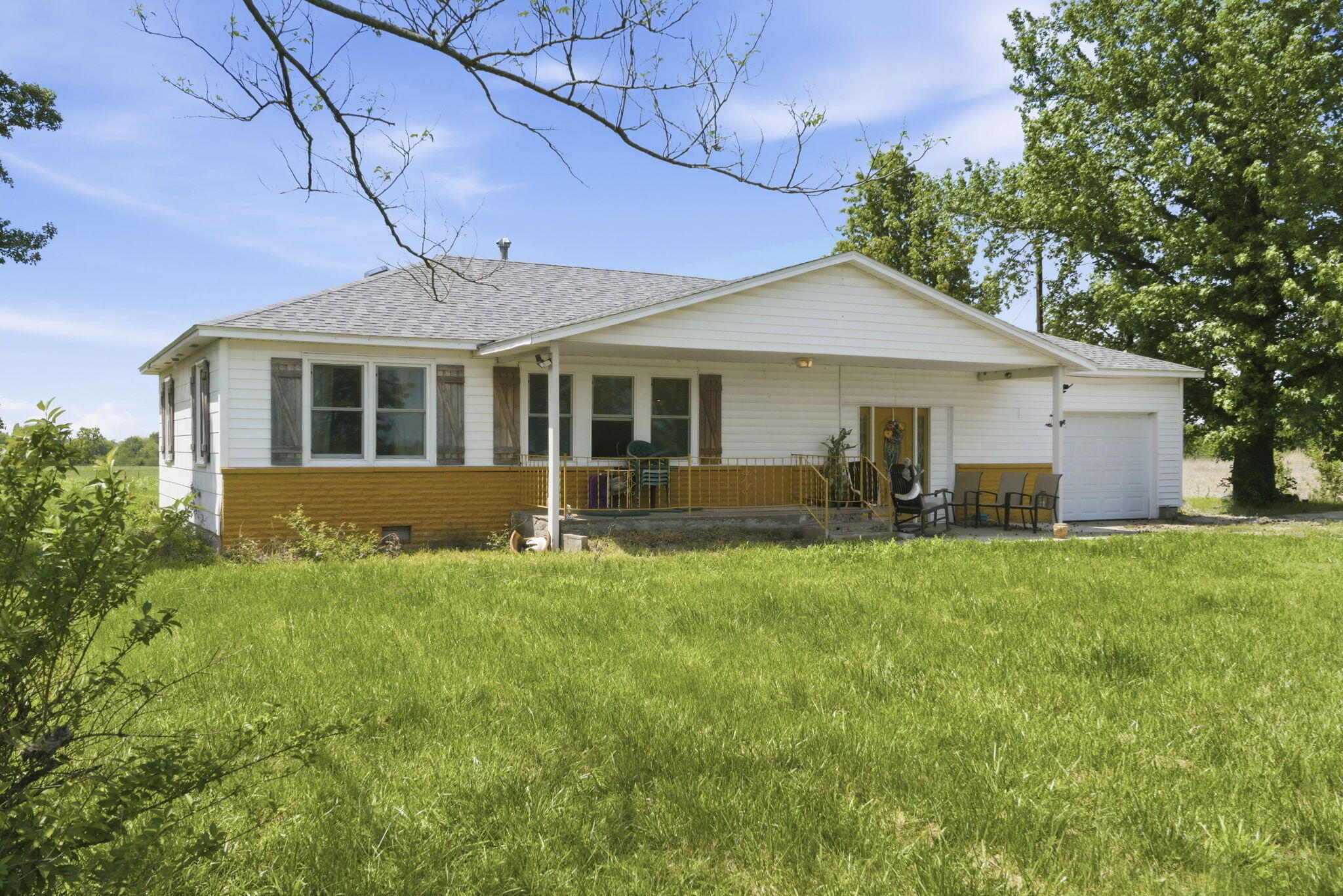 Photo of 5825 Lawrence 1140 Miller MO 65707