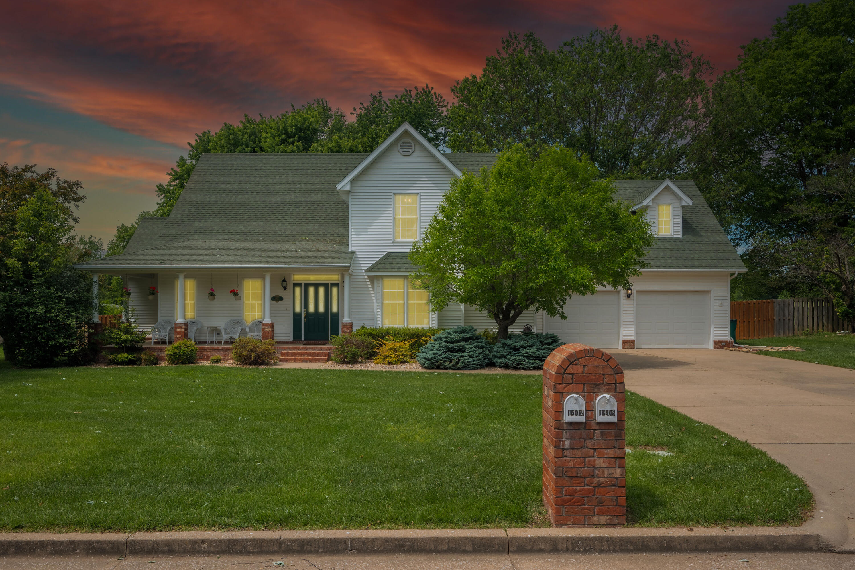 Photo of 1402 Dierker Drive Monett MO 65708