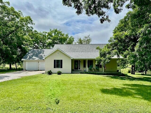 Photo of 13830 E E Musket Road Nevada MO 64772