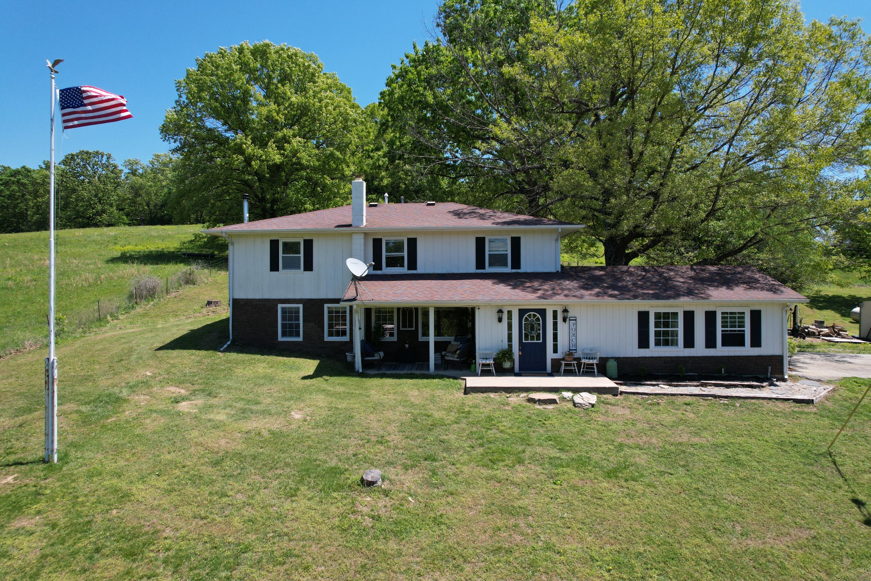 Photo of 12459 County Road 5-402 Ava MO 65608