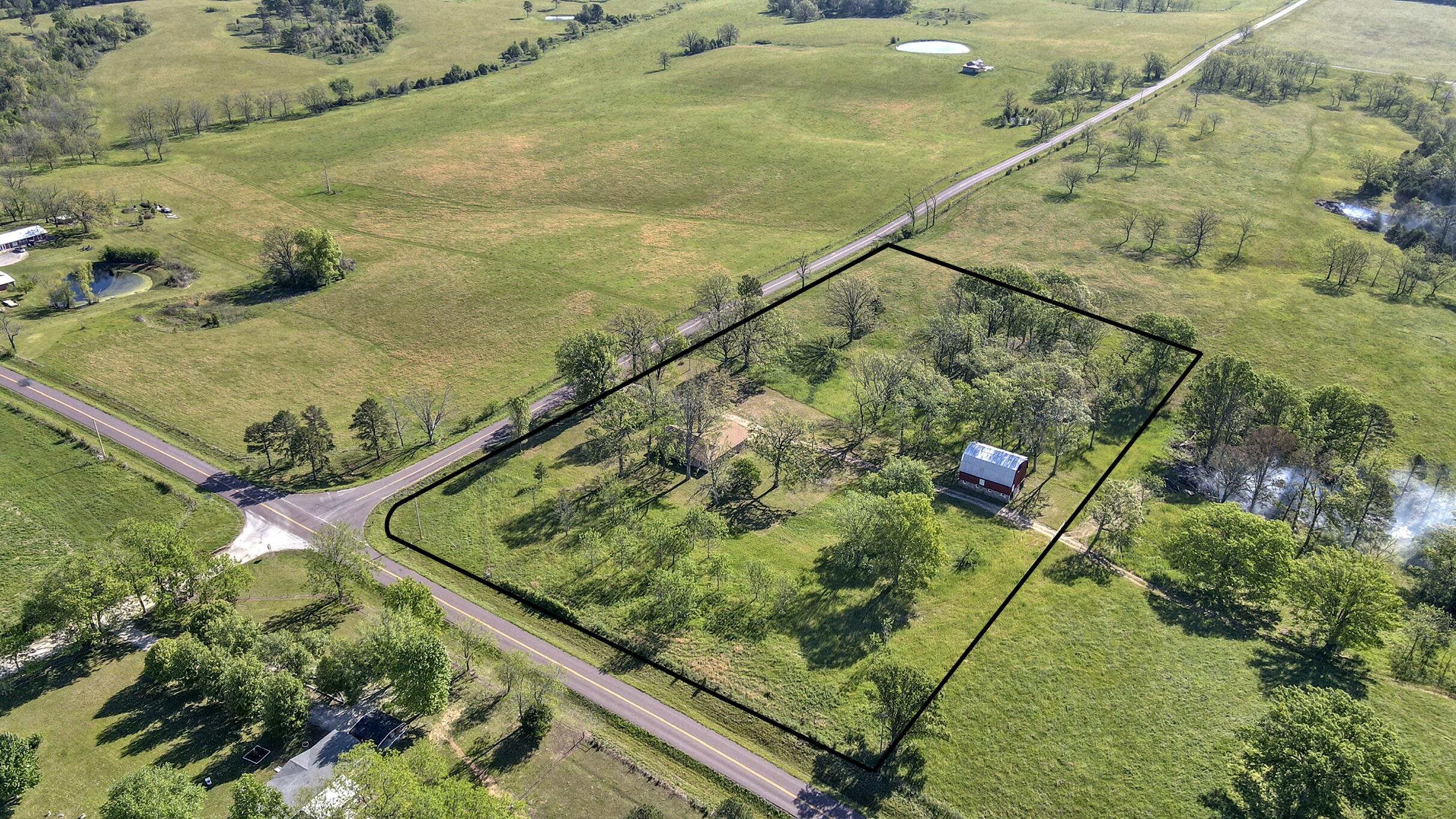 Photo of 2813 State Route Aa Willow Springs MO 65793