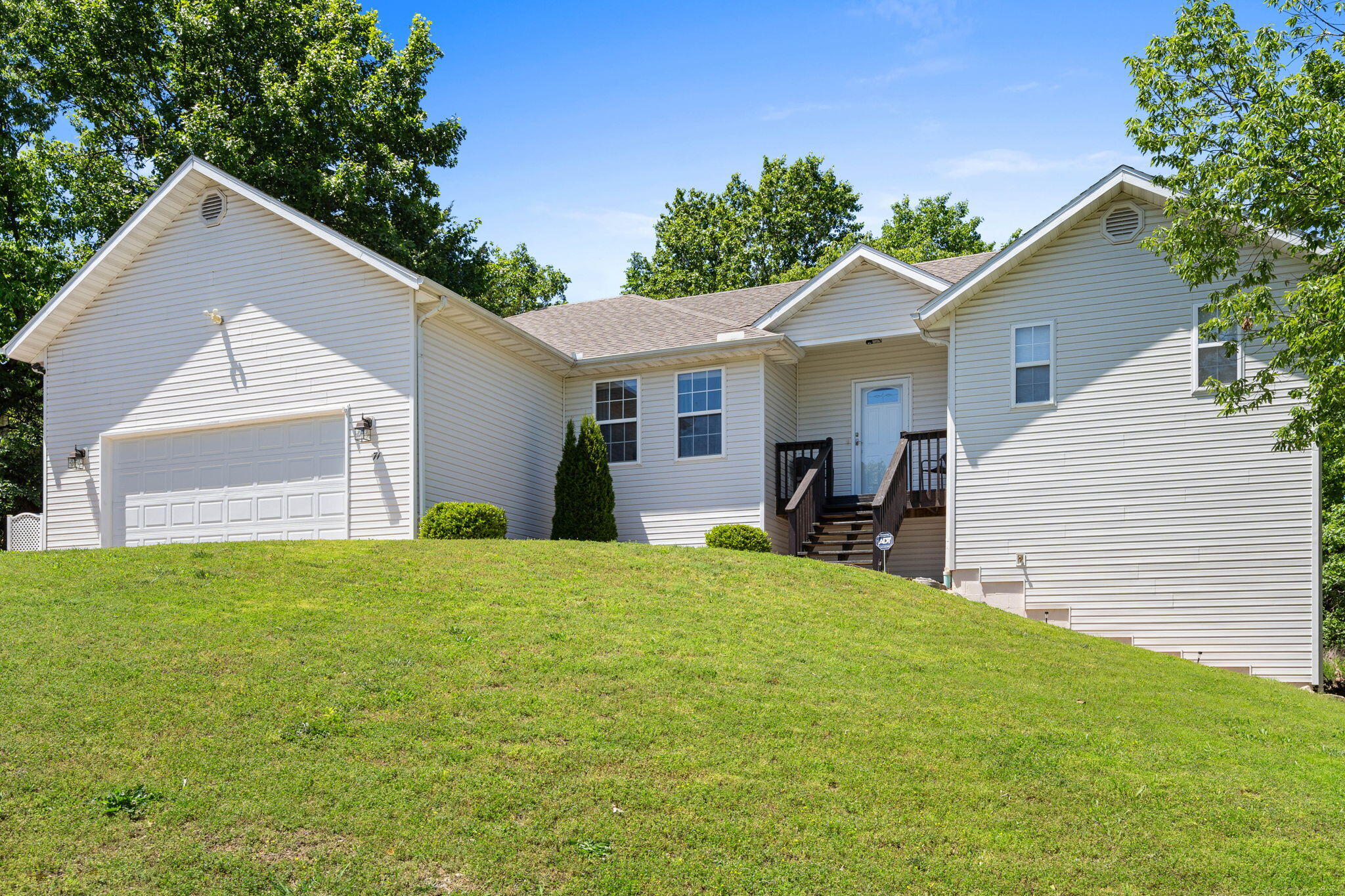 Photo of 71 Romans Road Reeds Spring MO 65737