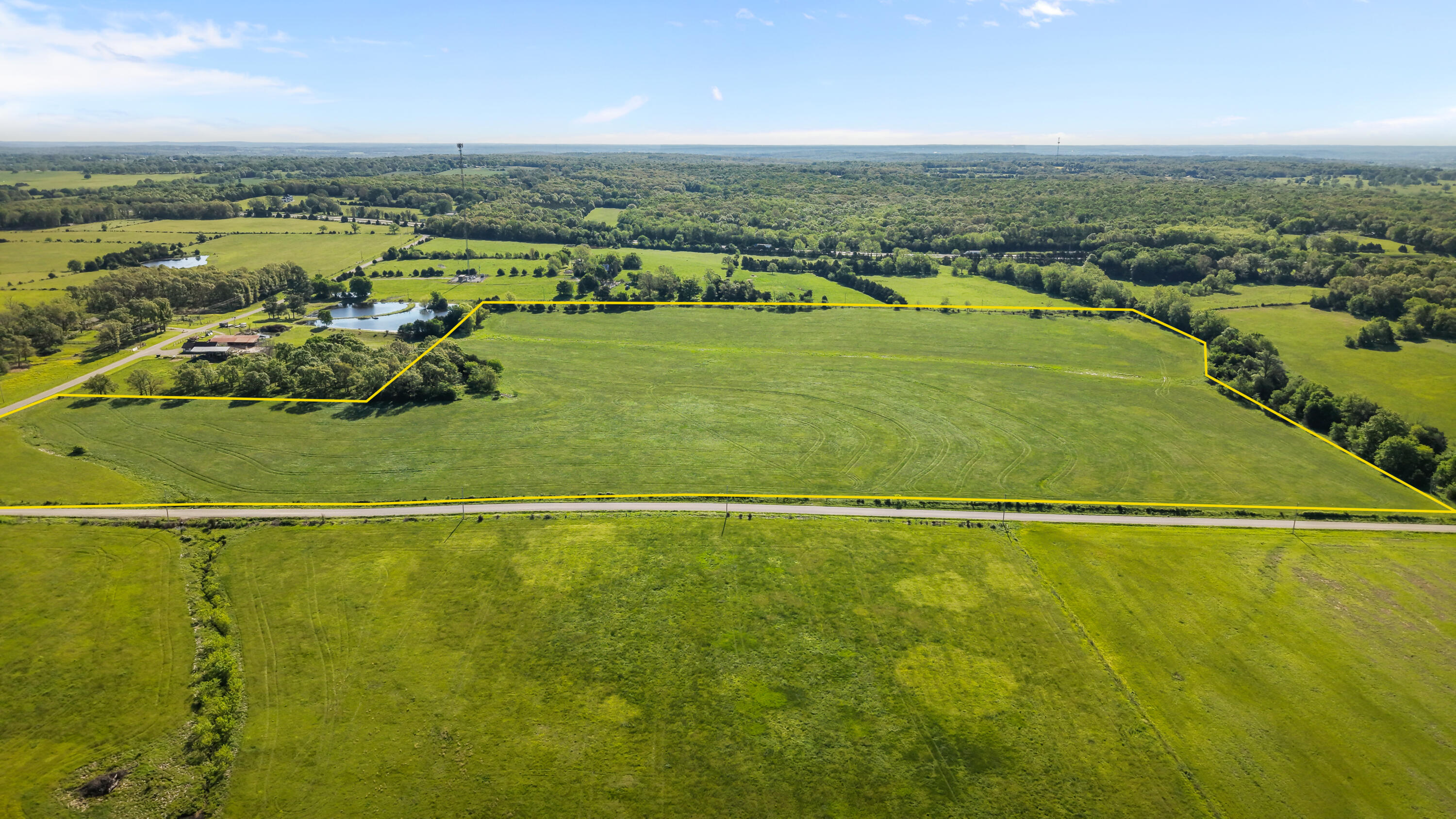 Photo of 000 Country Trails Road Conway MO 65632