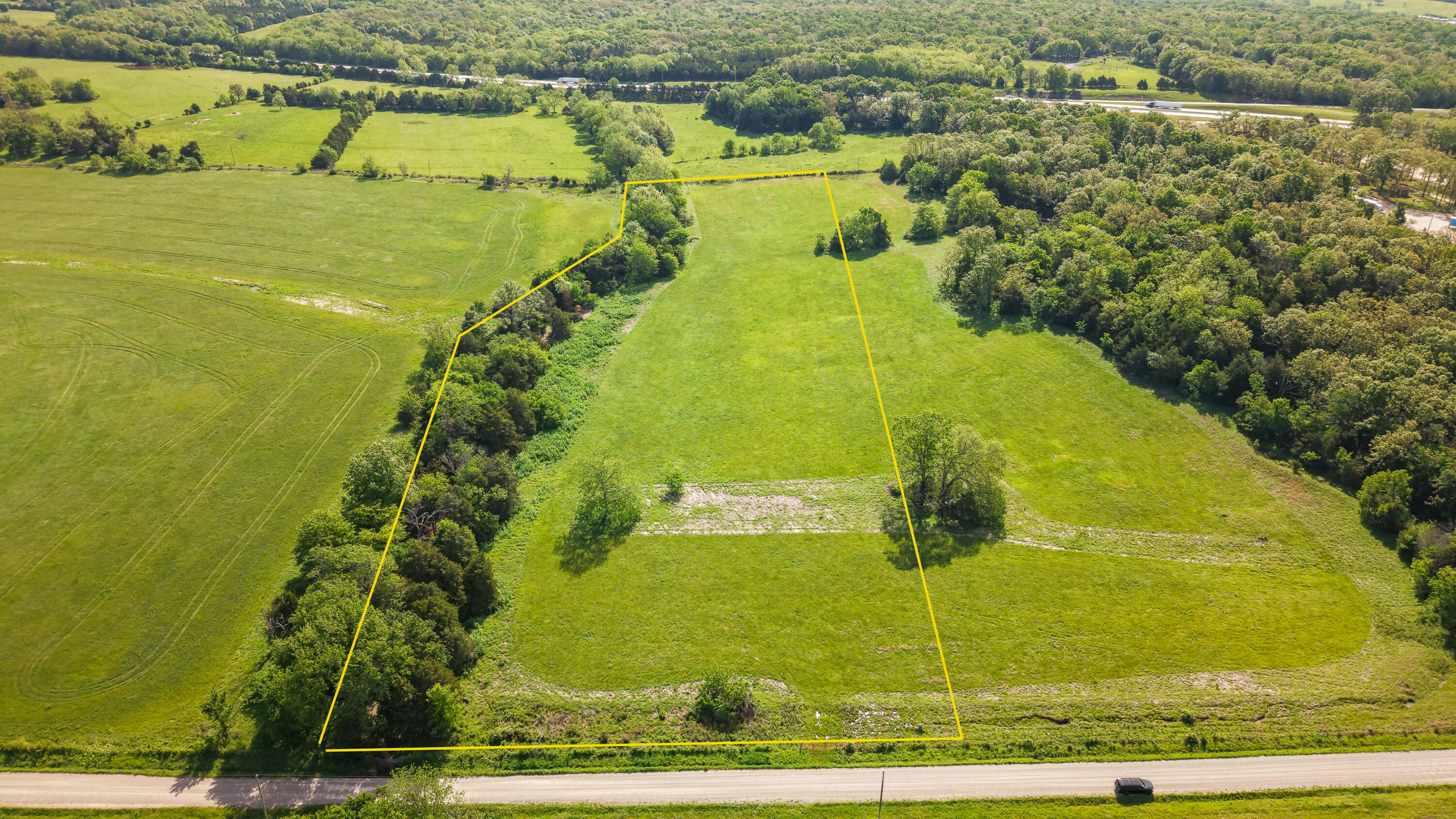Photo of 000 Country Trails Road Conway MO 65632