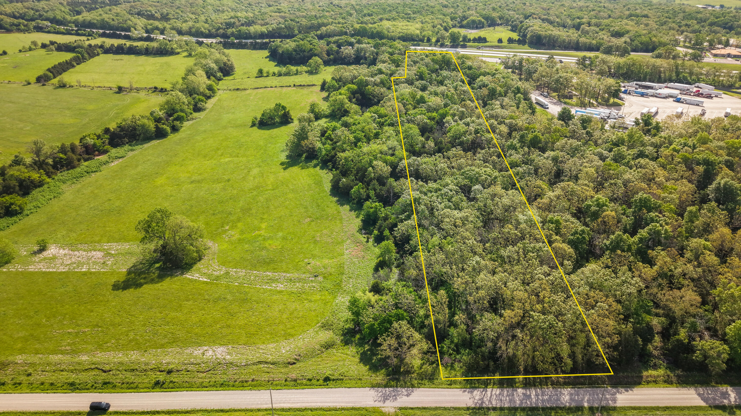 Photo of 000 Country Trails Road Conway MO 65632