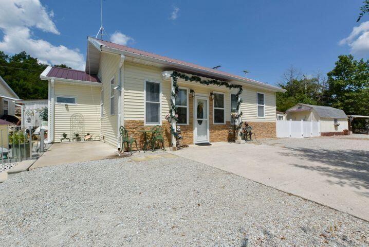 Photo of 293 Dora Lane Hollister MO 65672