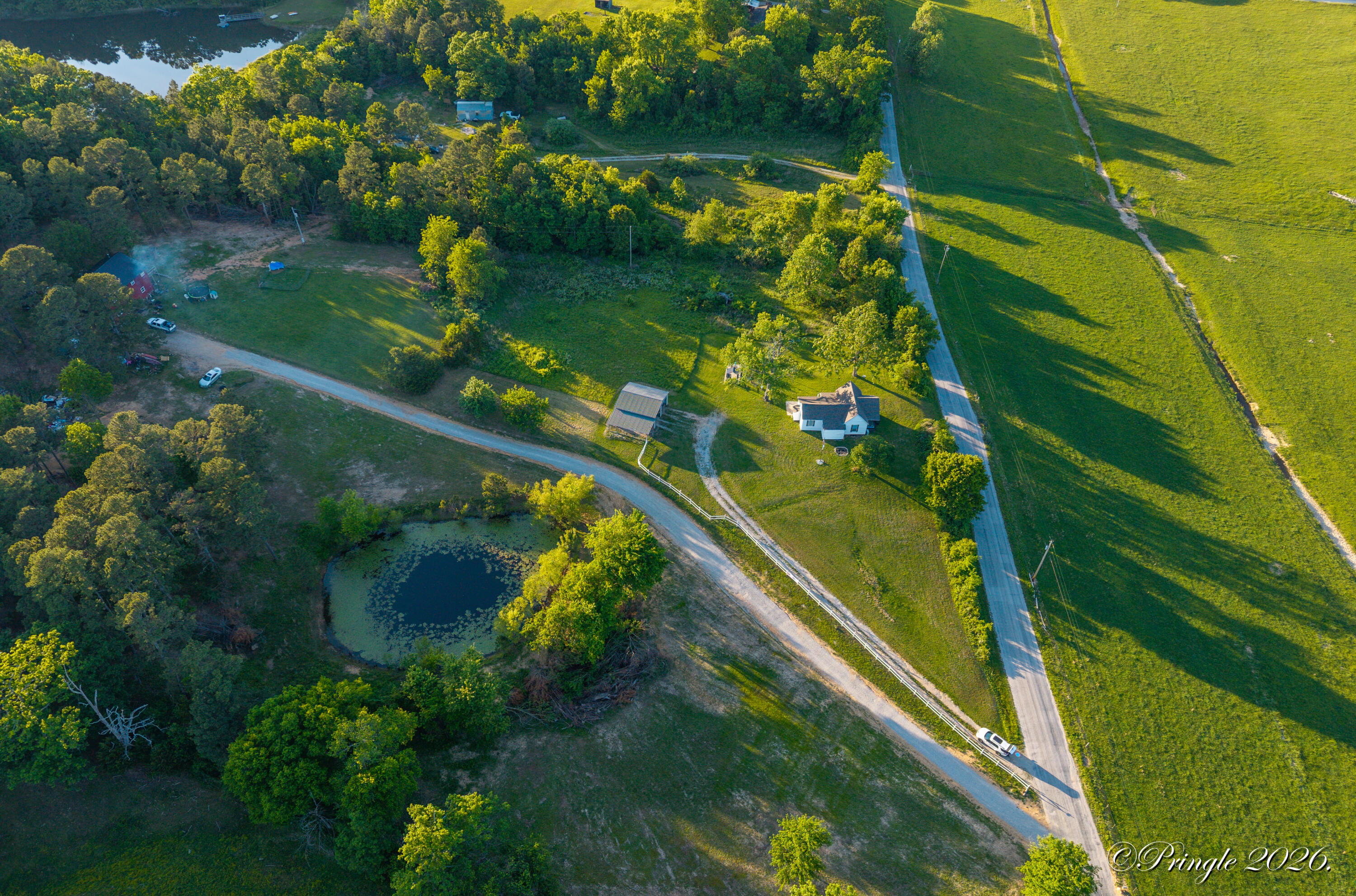 Photo of 1659 County Road 1030 Willow Springs MO 65793
