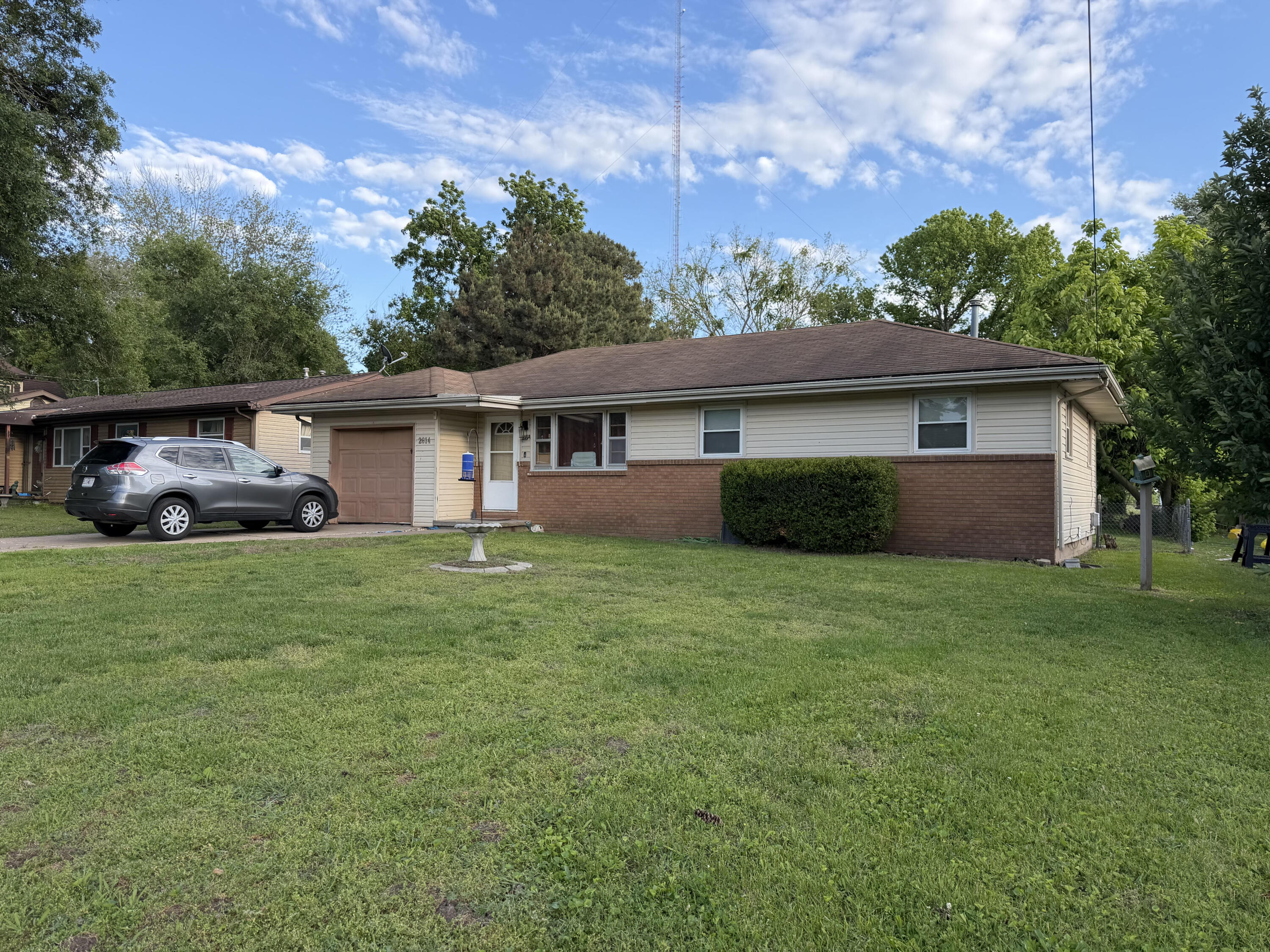 Photo of 2614 E Locust Street Springfield MO 65803
