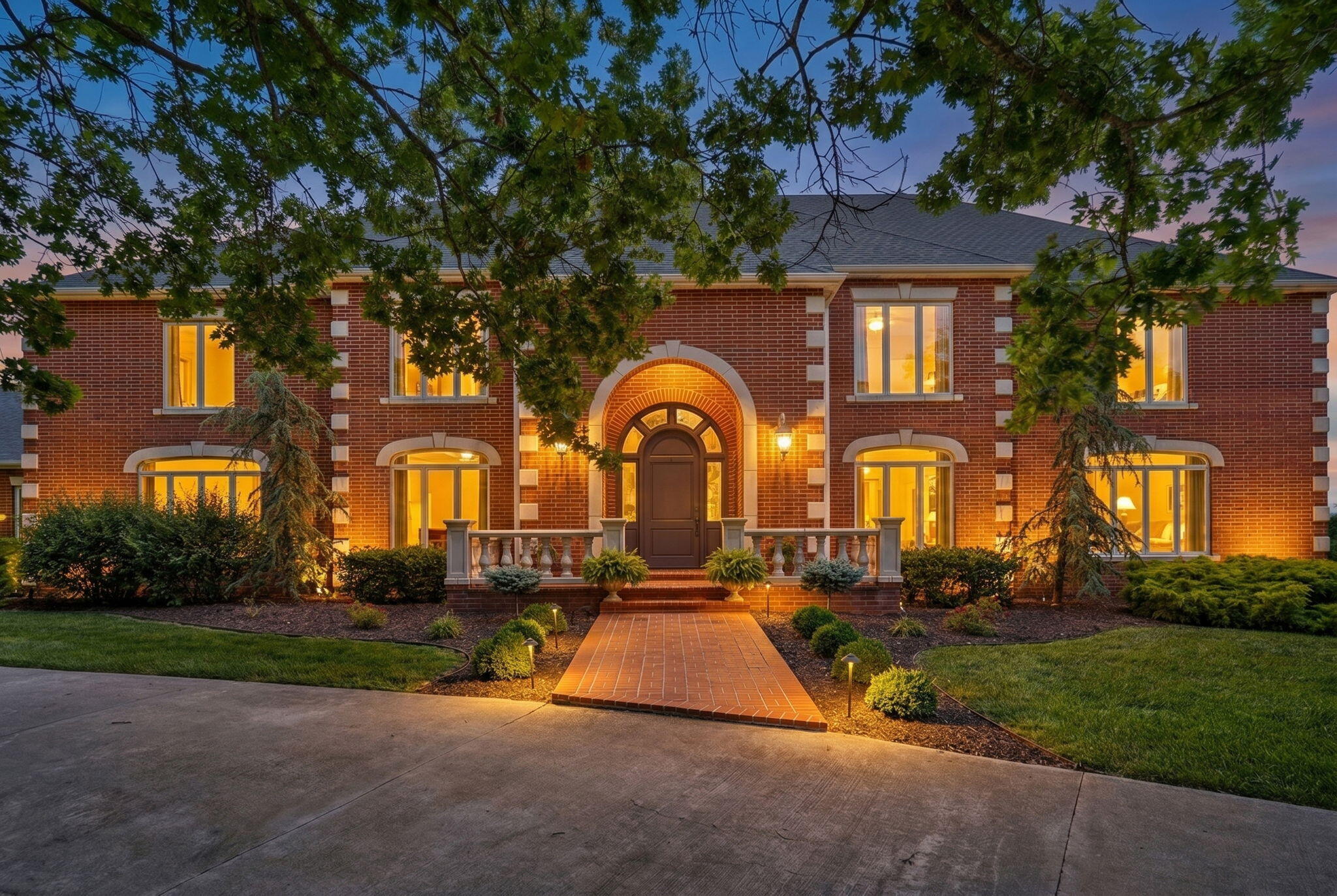 Photo of 1690 S Royal Drive Springfield MO 65809