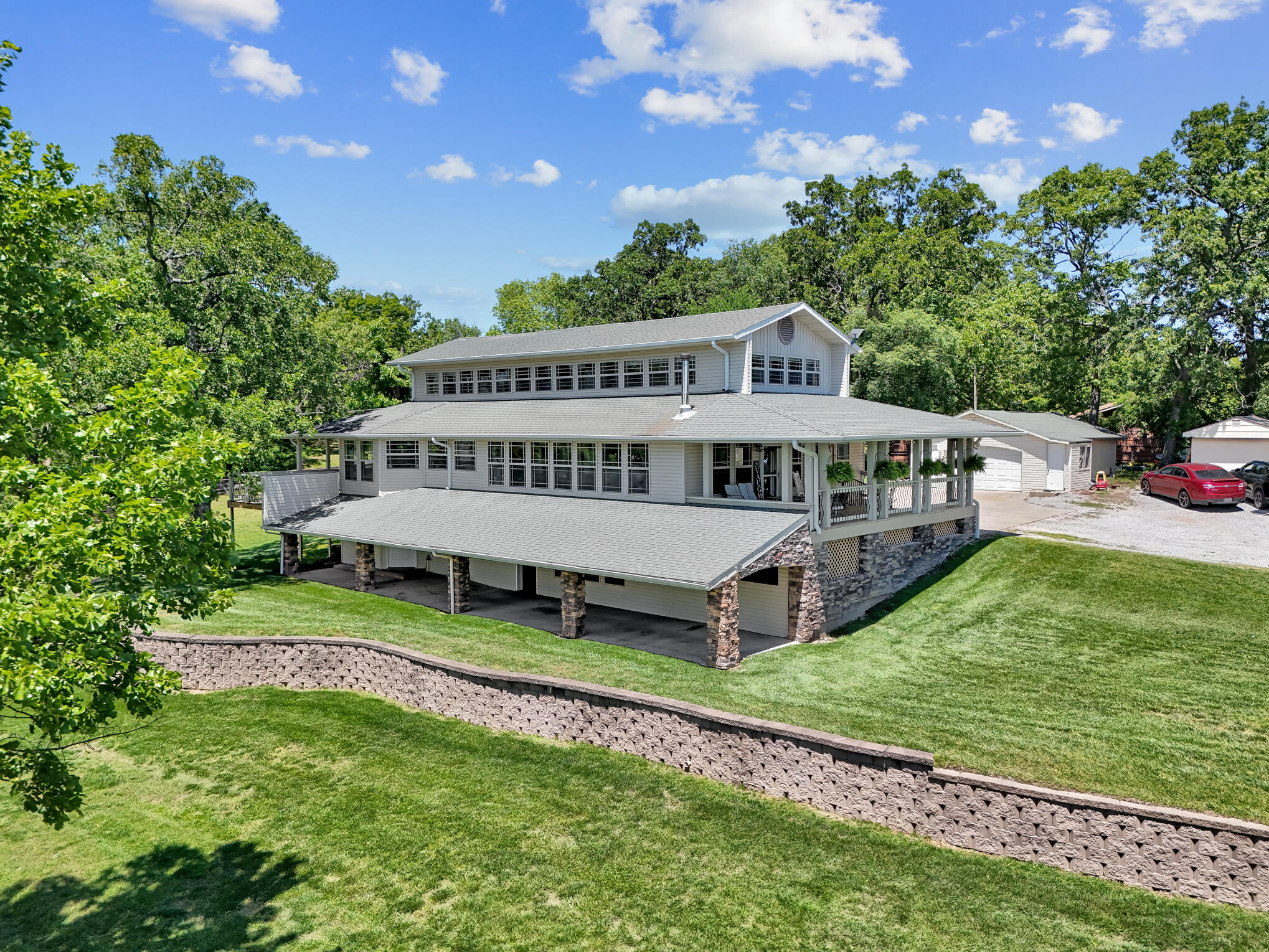 Photo of 6004 Kentucky Road Neosho MO 64850