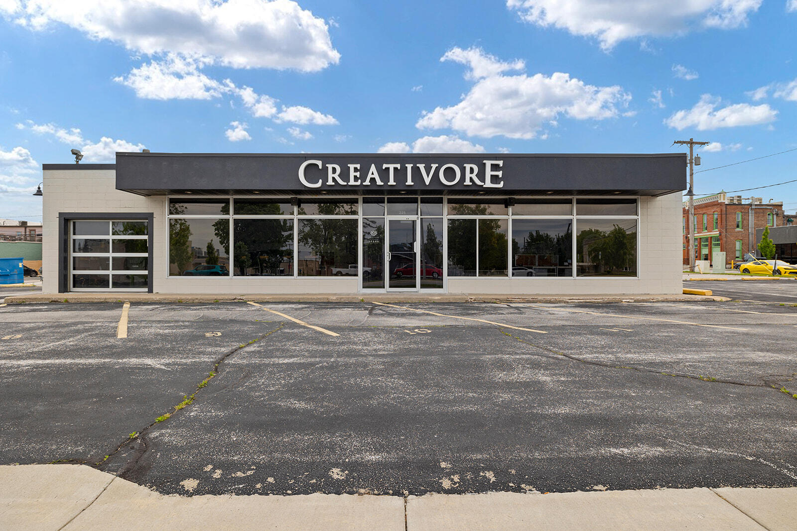 Photo of 225 E Pacific Street Springfield MO 65803