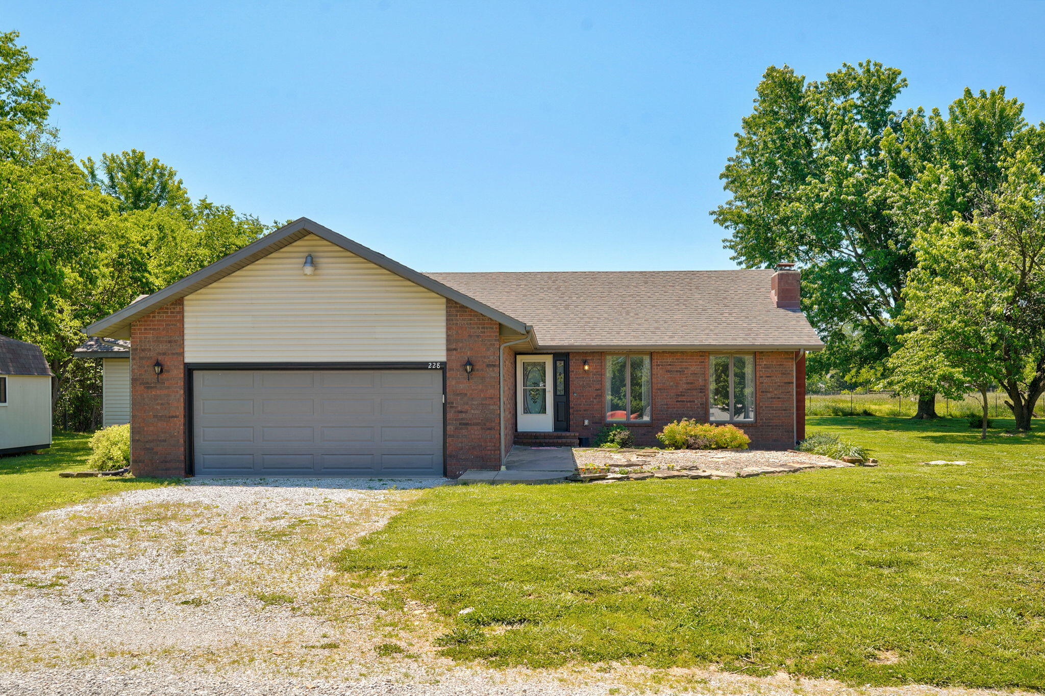 Photo of 228 Logan Avenue Highlandville MO 65669