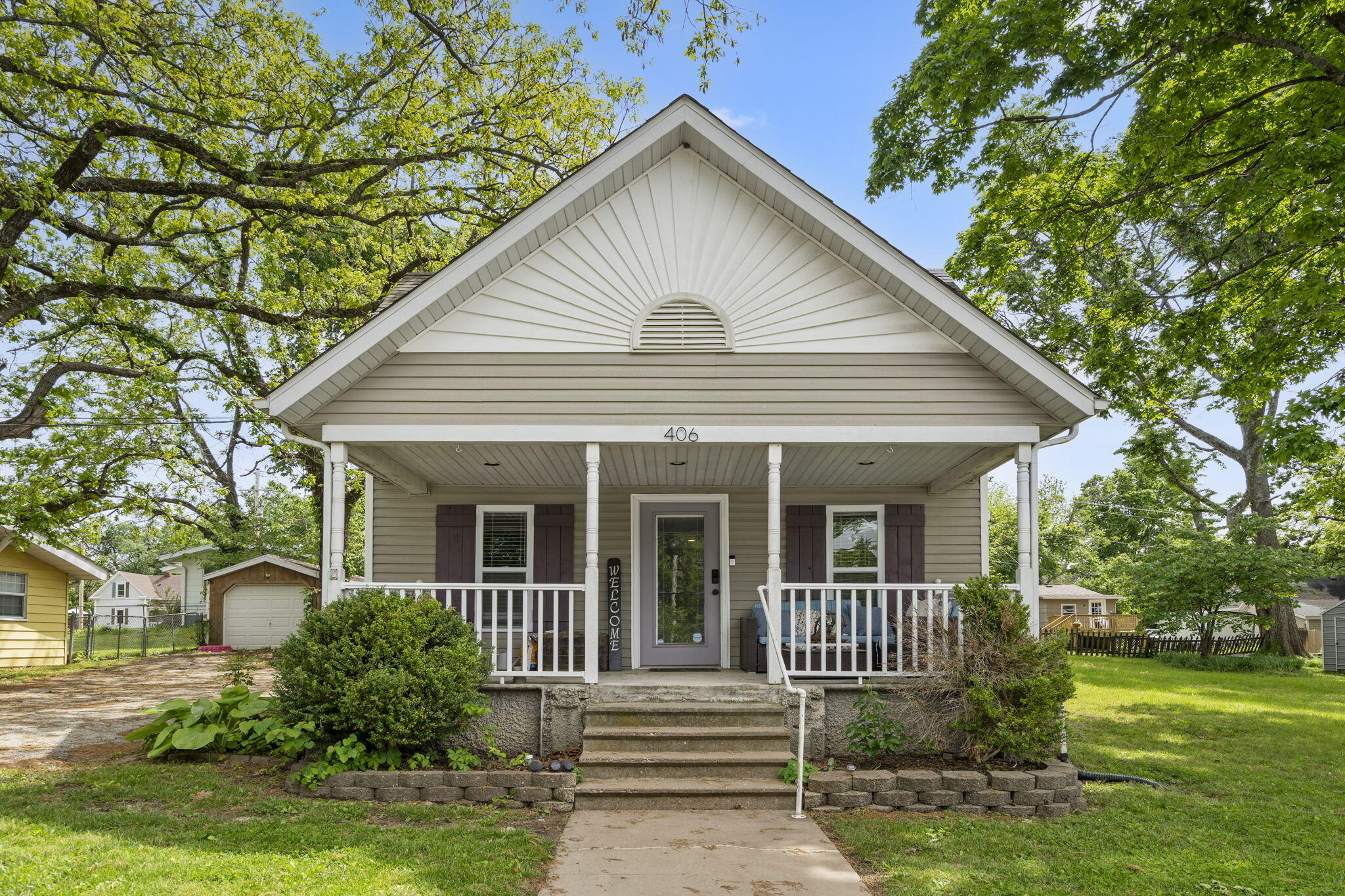 Photo of 406 E Elm Street Ozark MO 65721