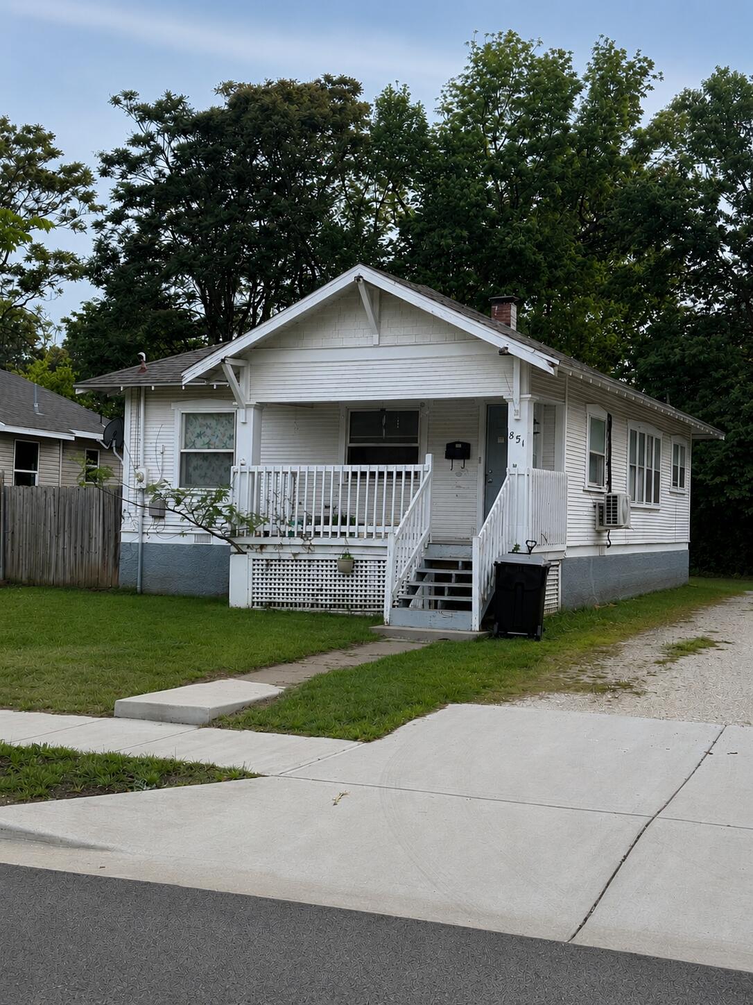 Photo of 851 S Grant Avenue Springfield MO 65806