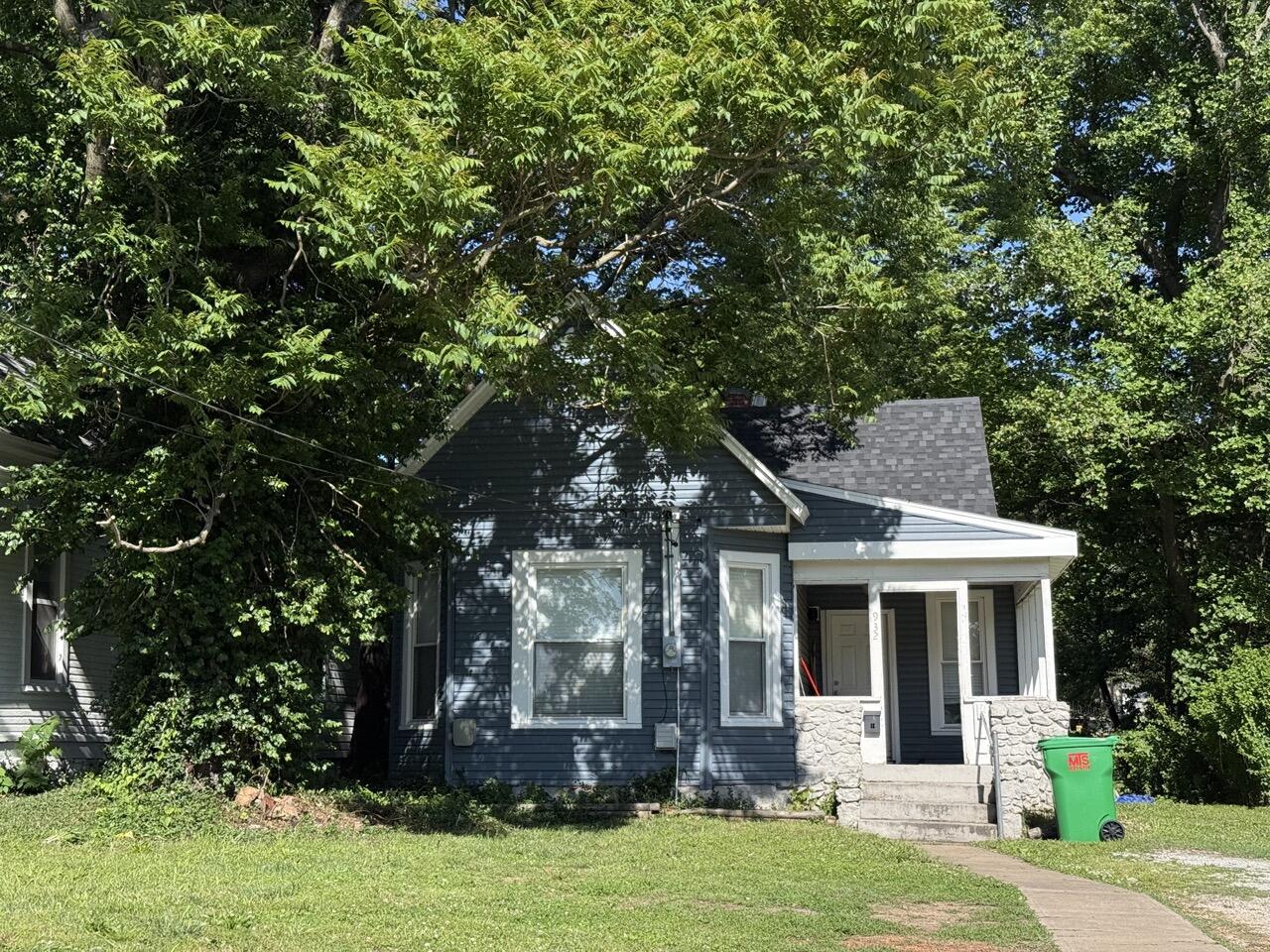 Photo of 932 N National Avenue Springfield MO 65802