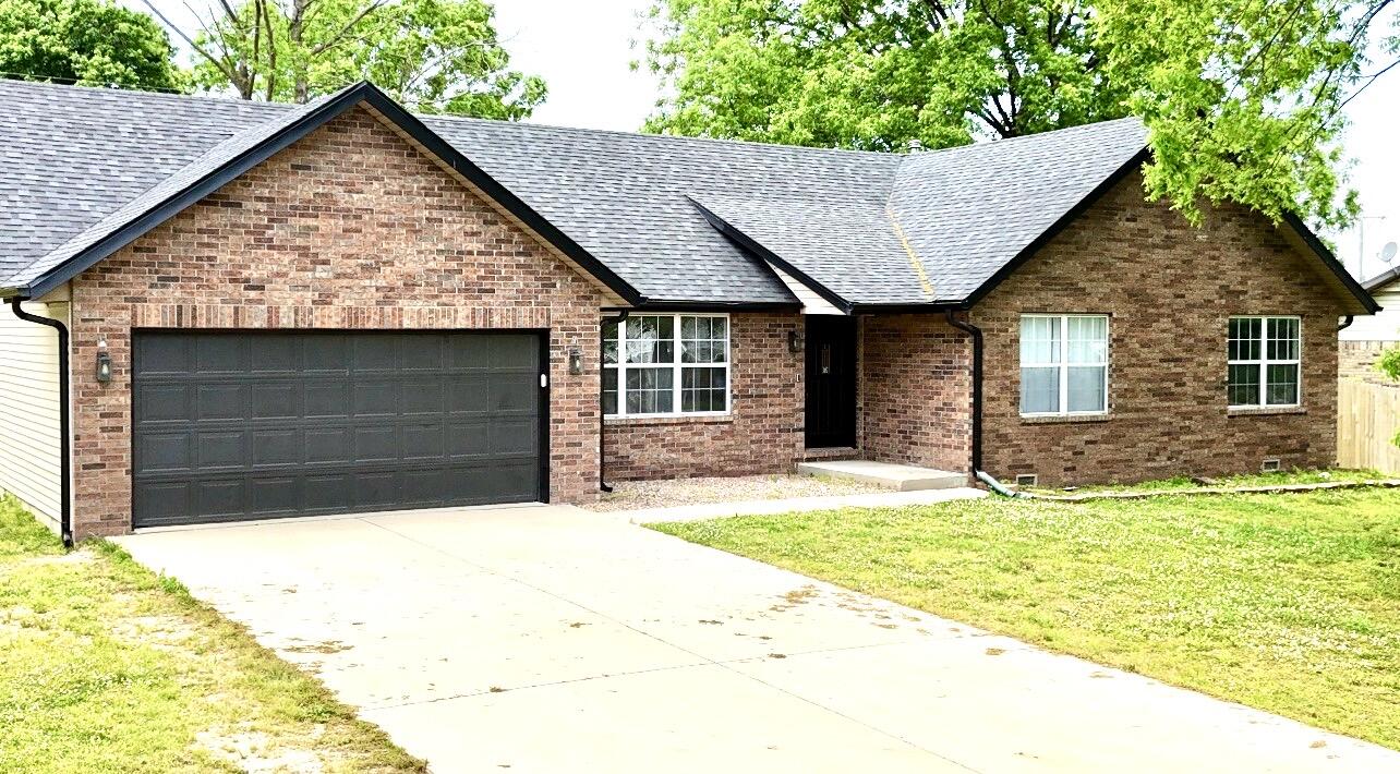 Photo of 603 Lakeview Drive Aurora MO 65605