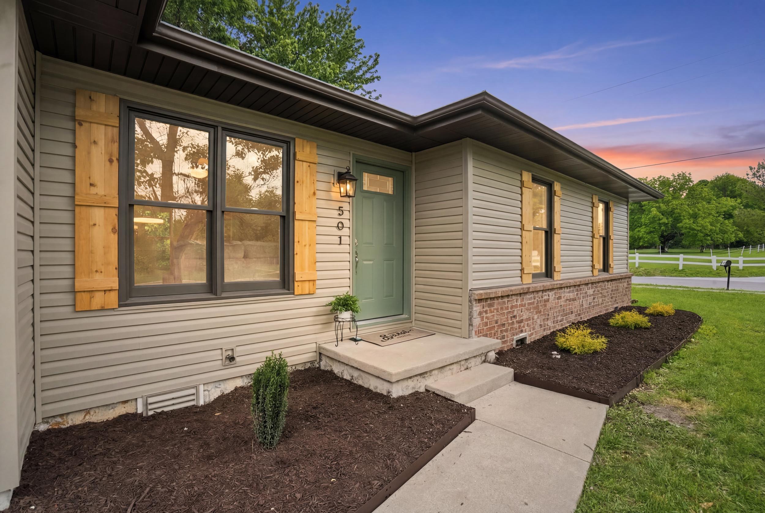 Photo of 501 S Sunrise Street Strafford MO 65757
