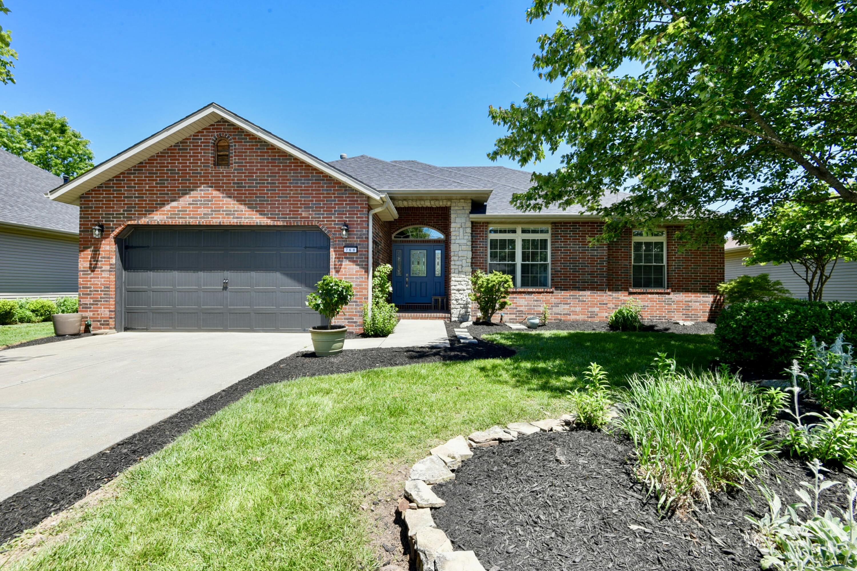 Photo of 768 S Hackberry Avenue Nixa MO 65714