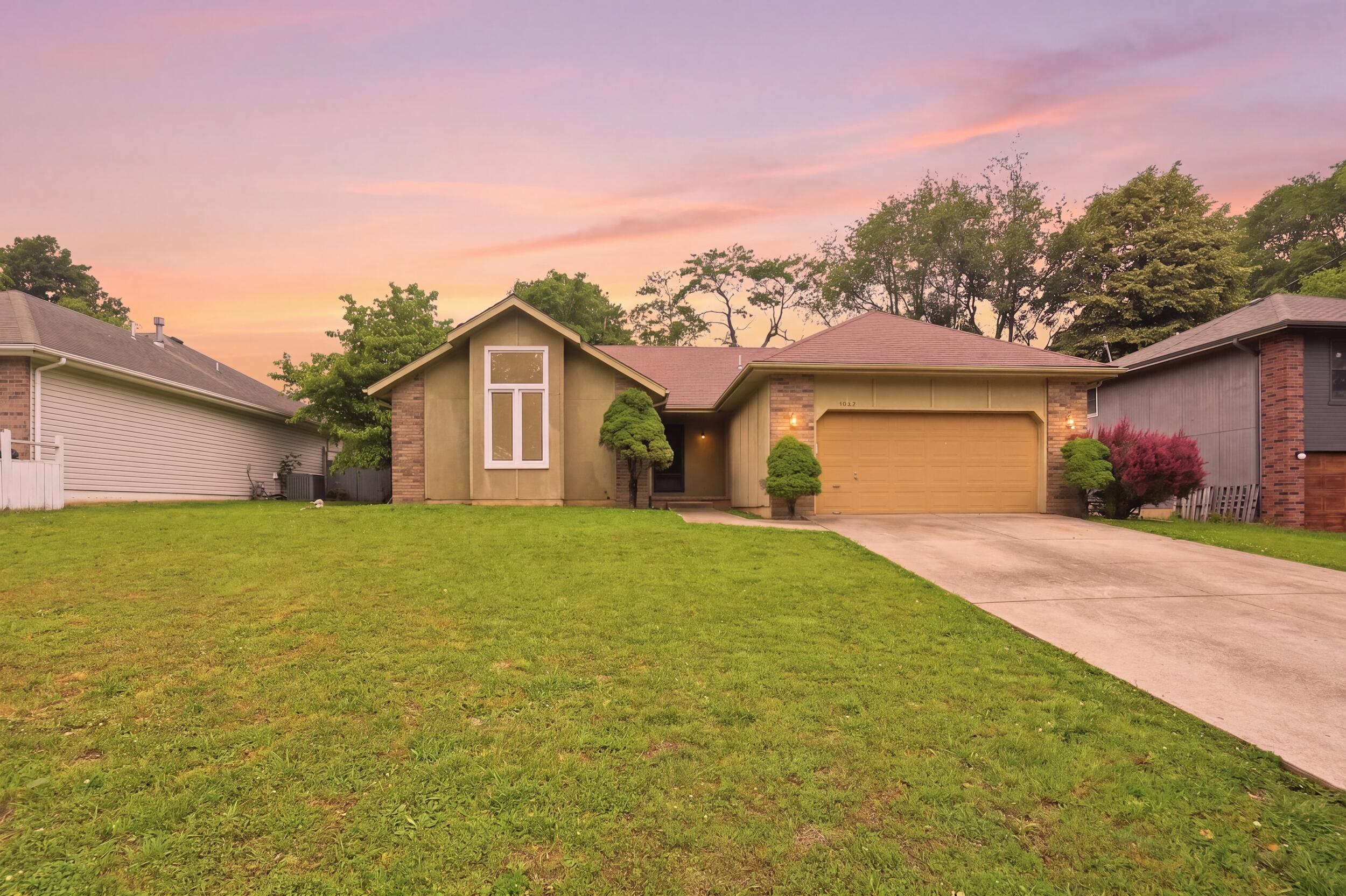 Photo of 3463 S Meadowlark Avenue Springfield MO 65807