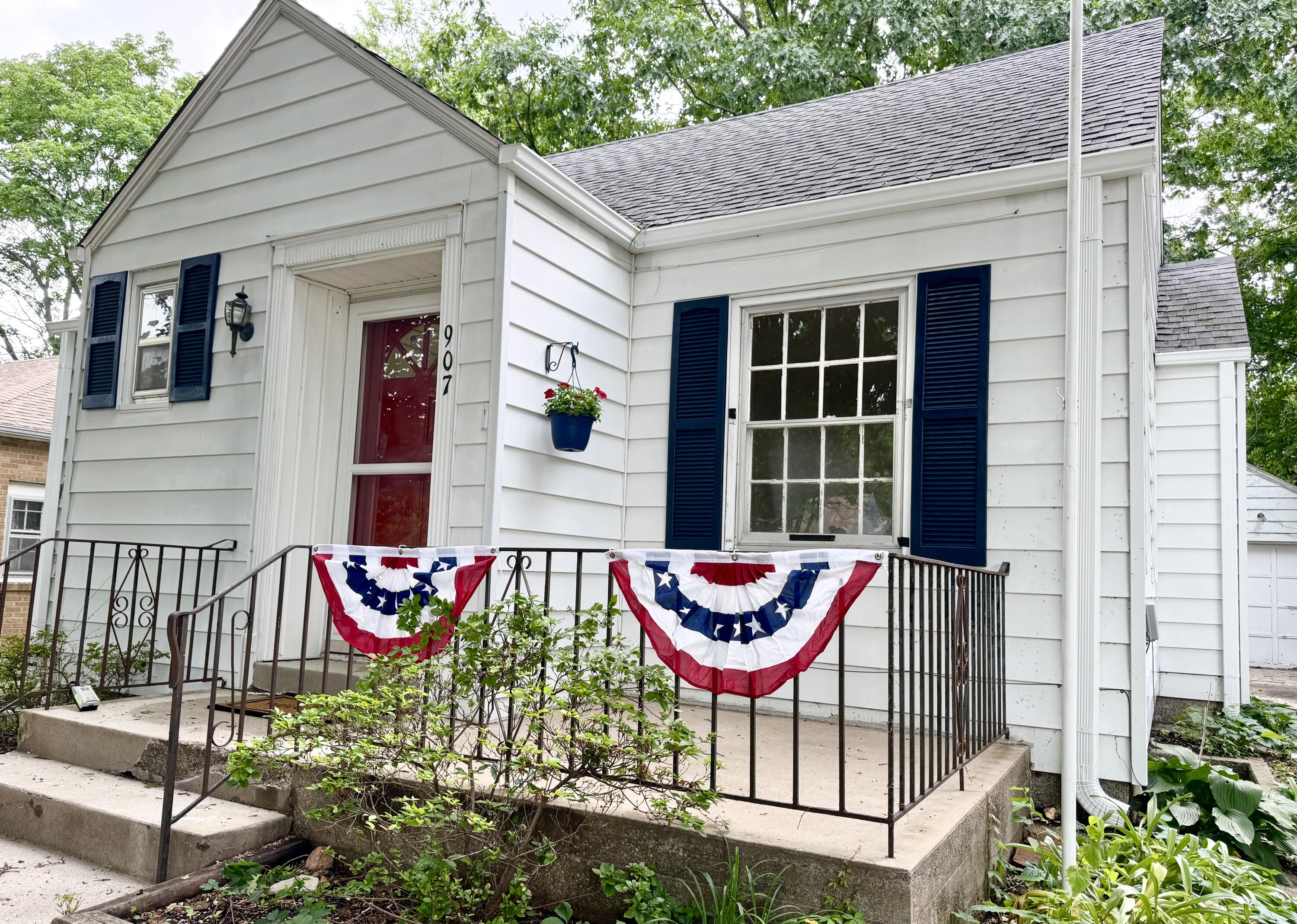 Photo of 907 S Mcgregor Street Carthage MO 64836