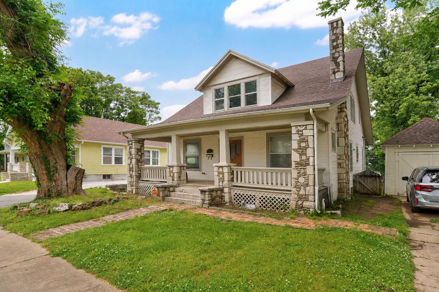 Photo of 817 W Walnut Street Springfield MO 65806