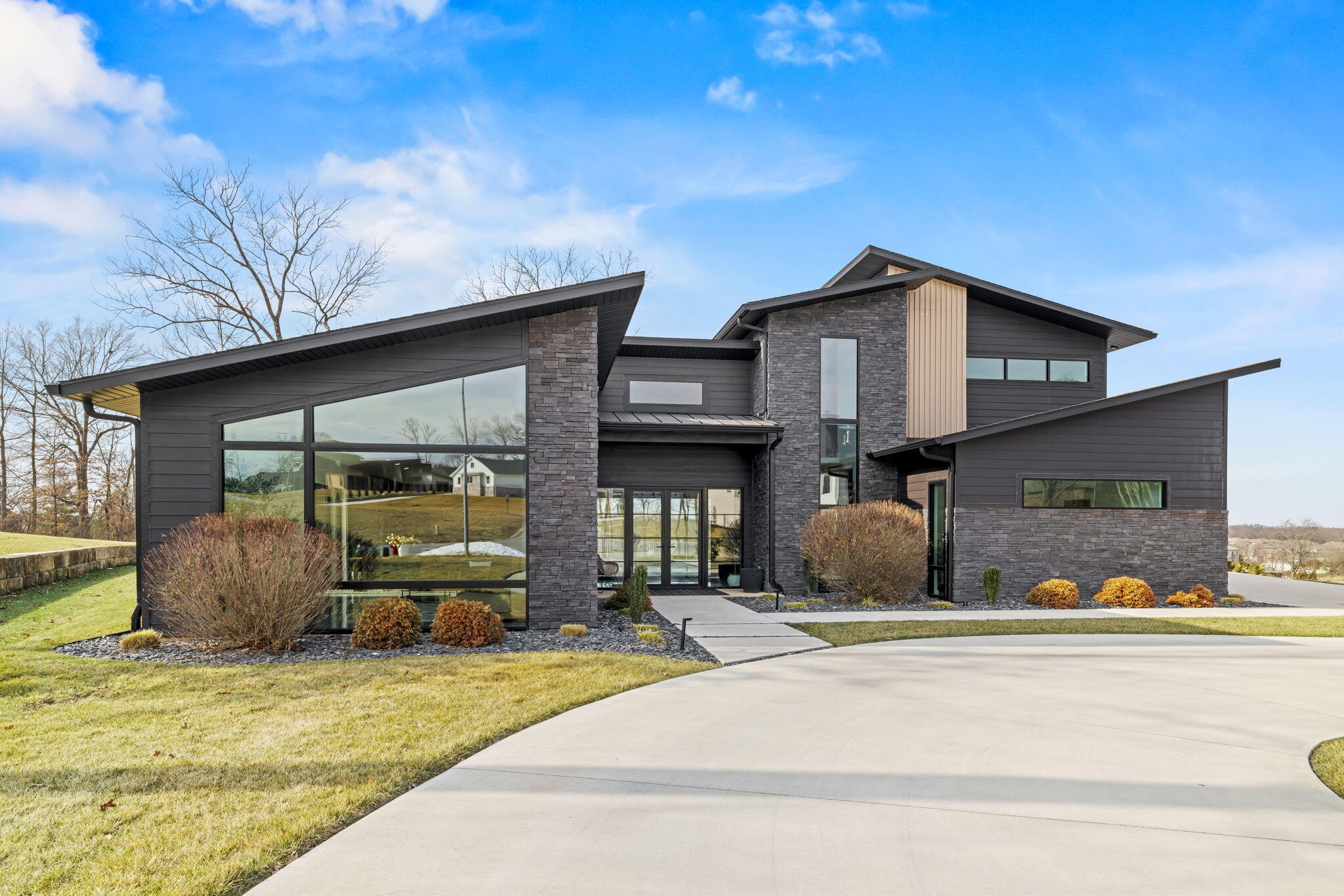 Photo of 861 Bantry Court Nixa MO 65714