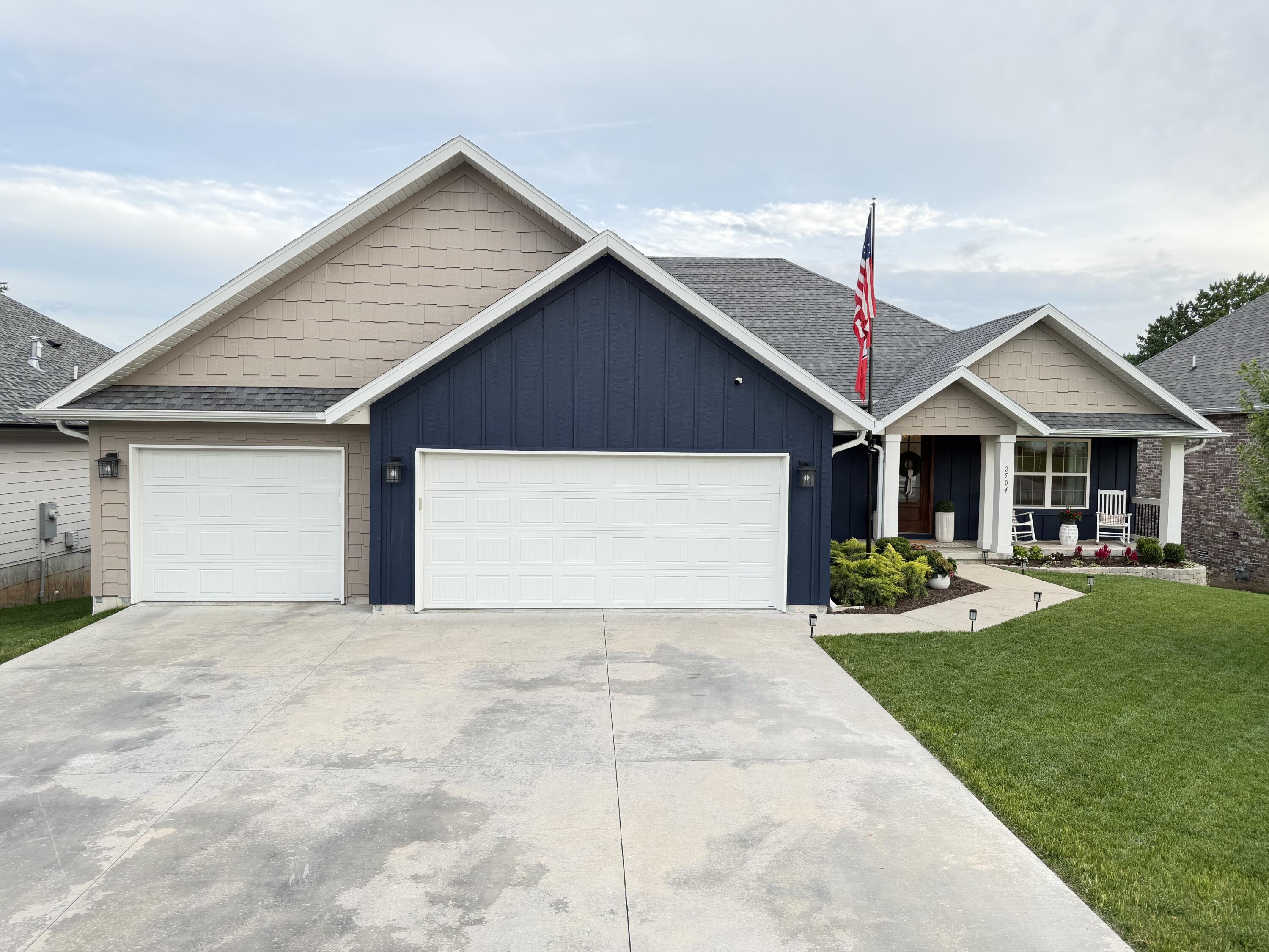 Photo of 2504 W Camino Alto Street Springfield MO 65810