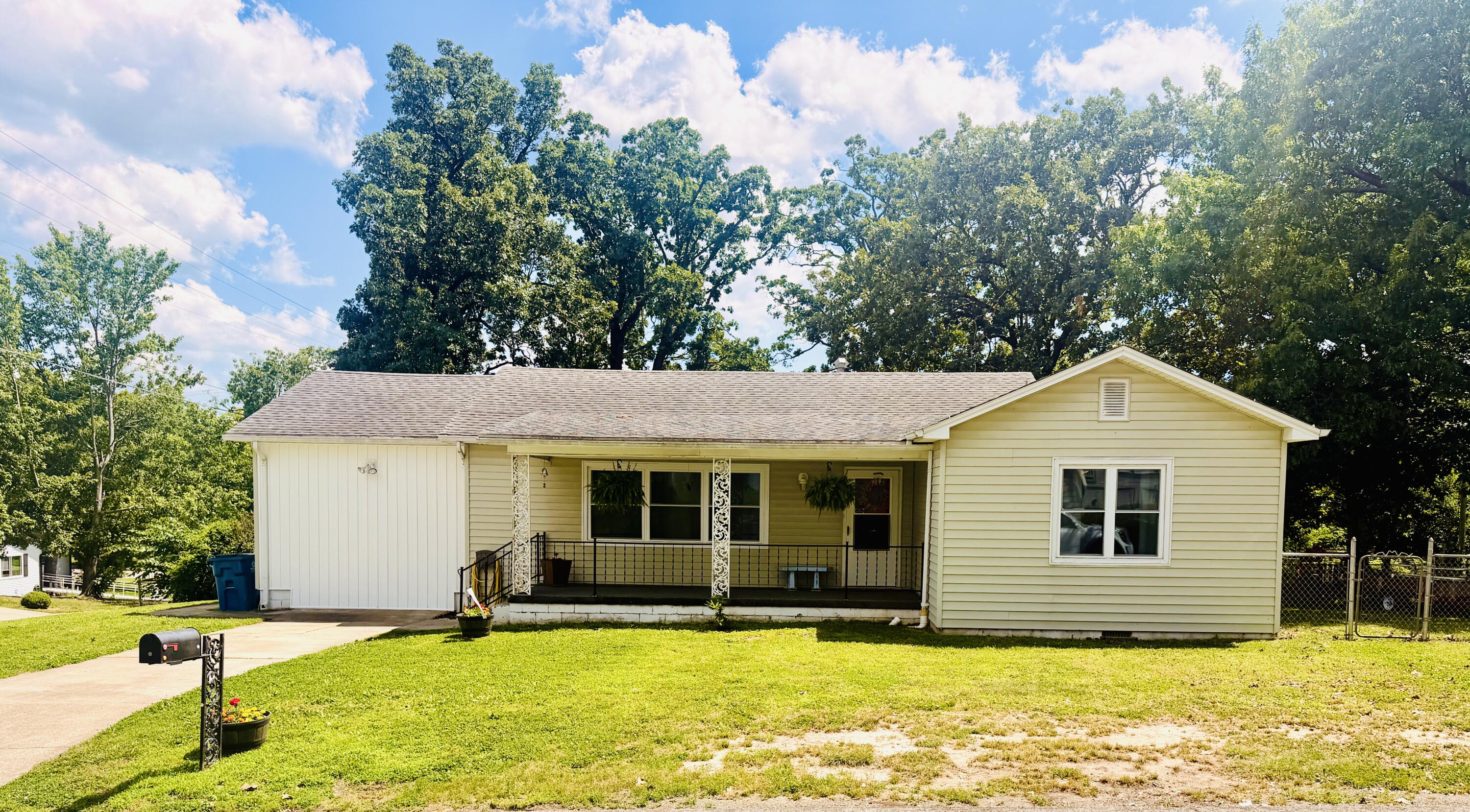 Photo of 2160 Princeton Street Joplin MO 64801
