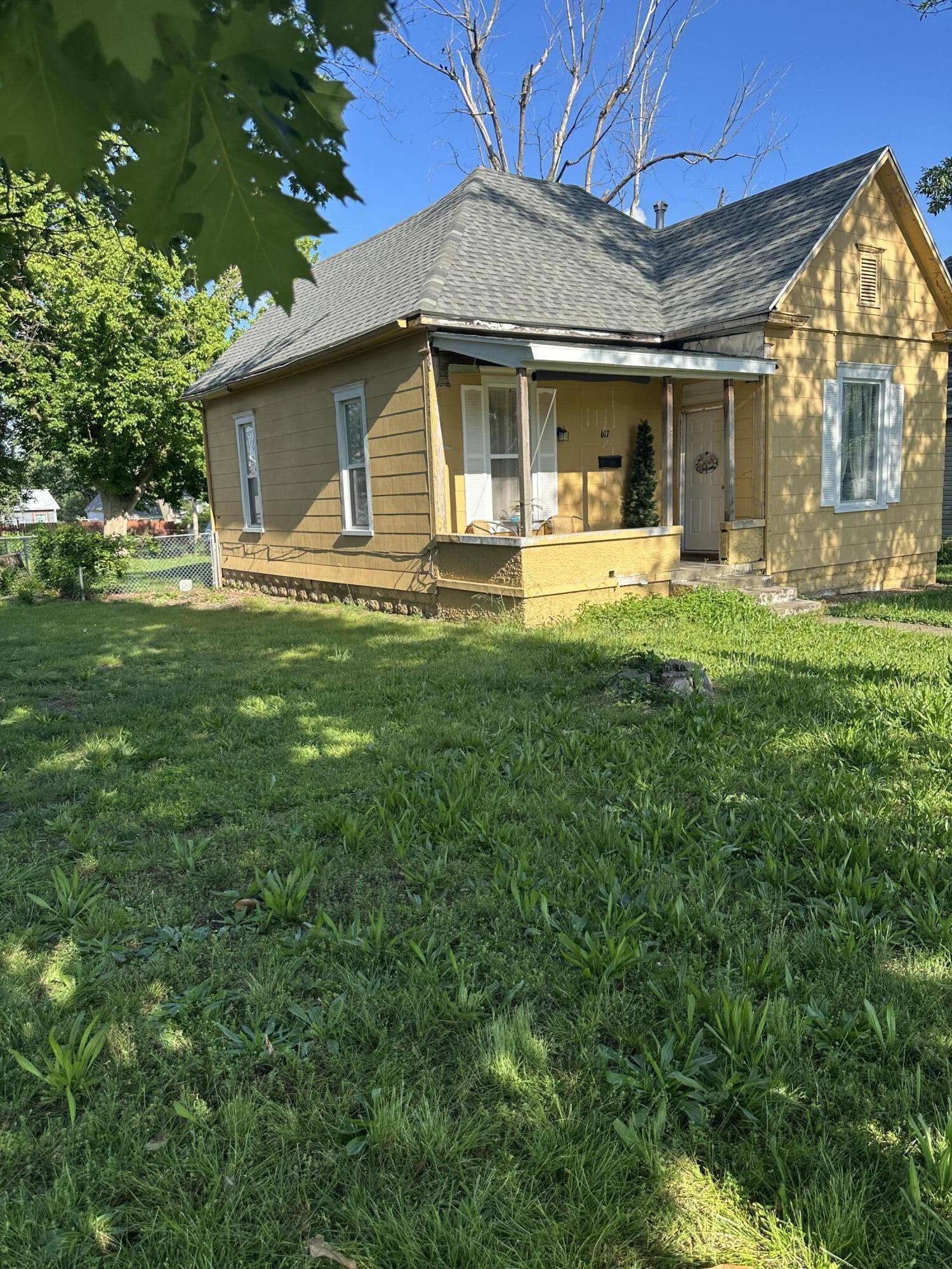 Photo of 617 8th Street Monett MO 65708