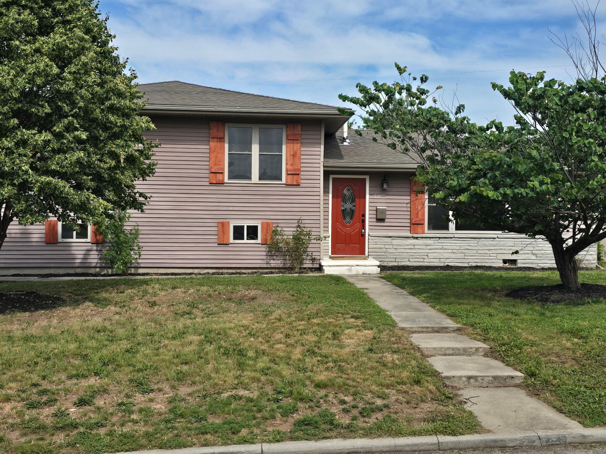 Photo of 2205 S Ozark Avenue Joplin MO 64804