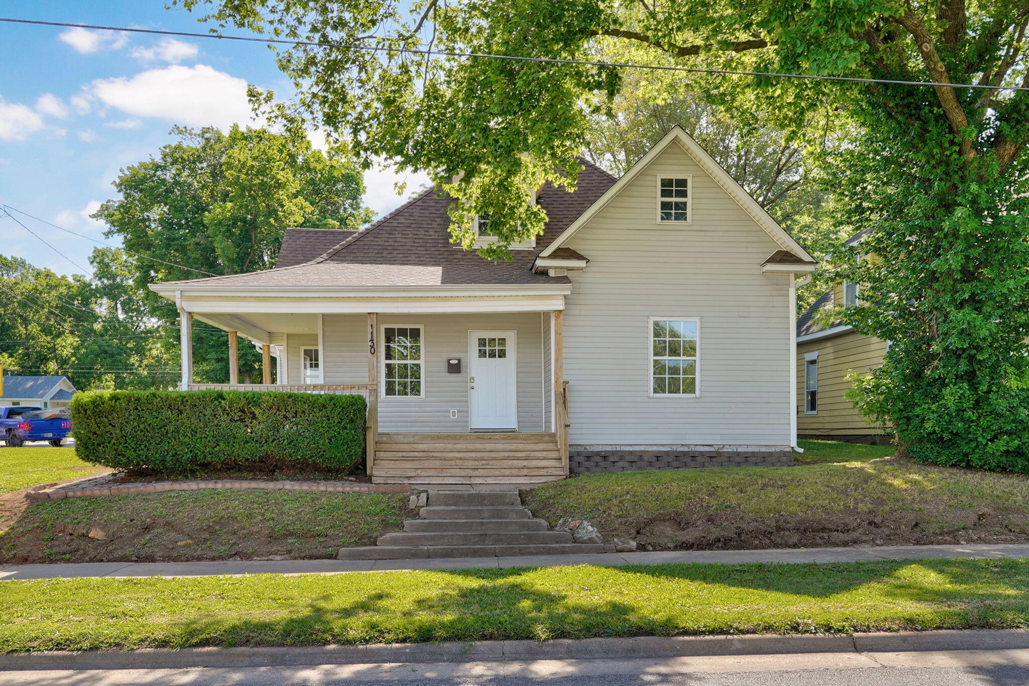 Photo of 1130 N National Avenue Springfield MO 65802