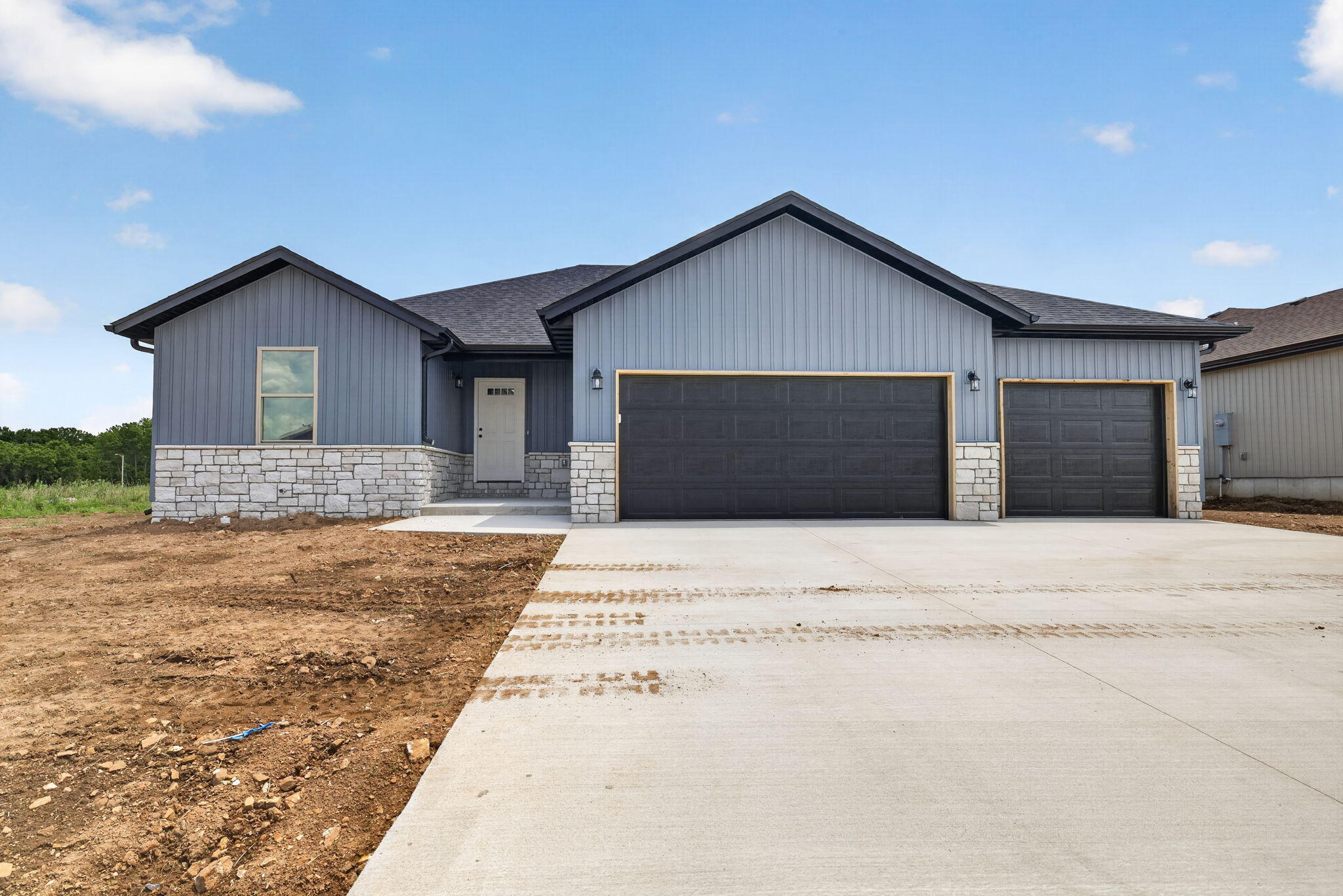 Photo of 422 Beavertail Road Ash Grove MO 65604