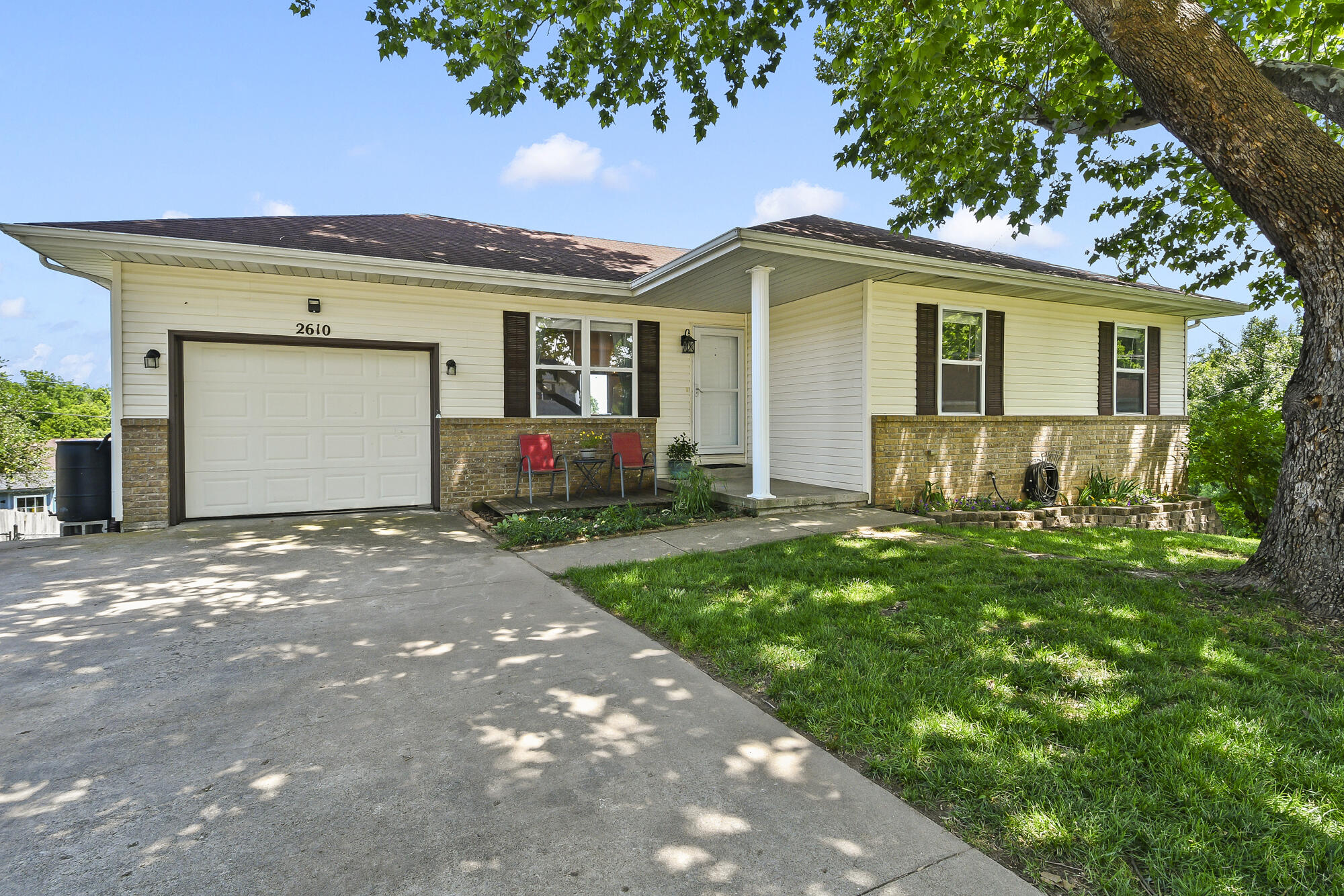 Photo of 2610 S Lilac Street Ozark MO 65721