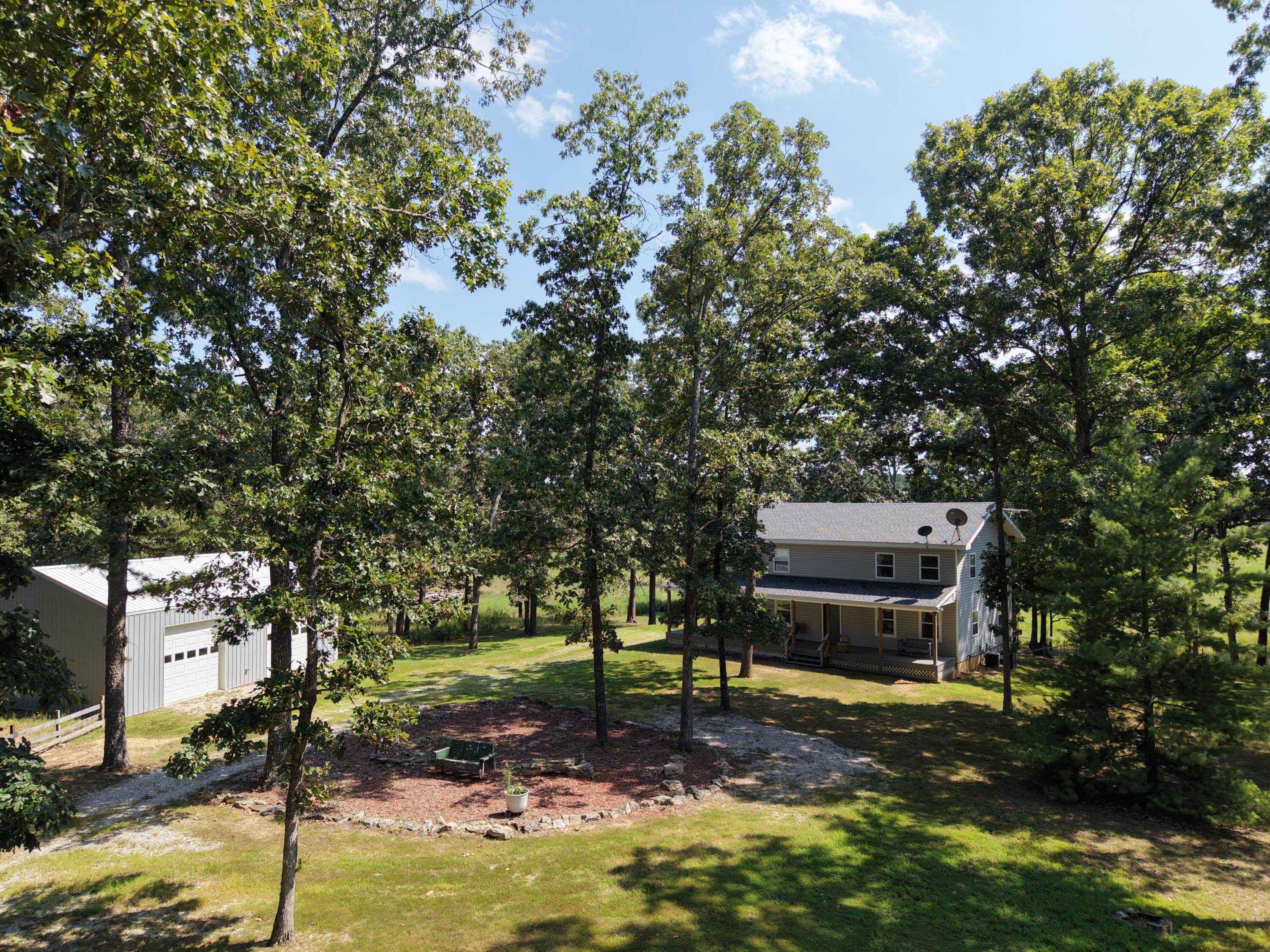 Photo of 786 County Road 434 Mountain View MO 65548