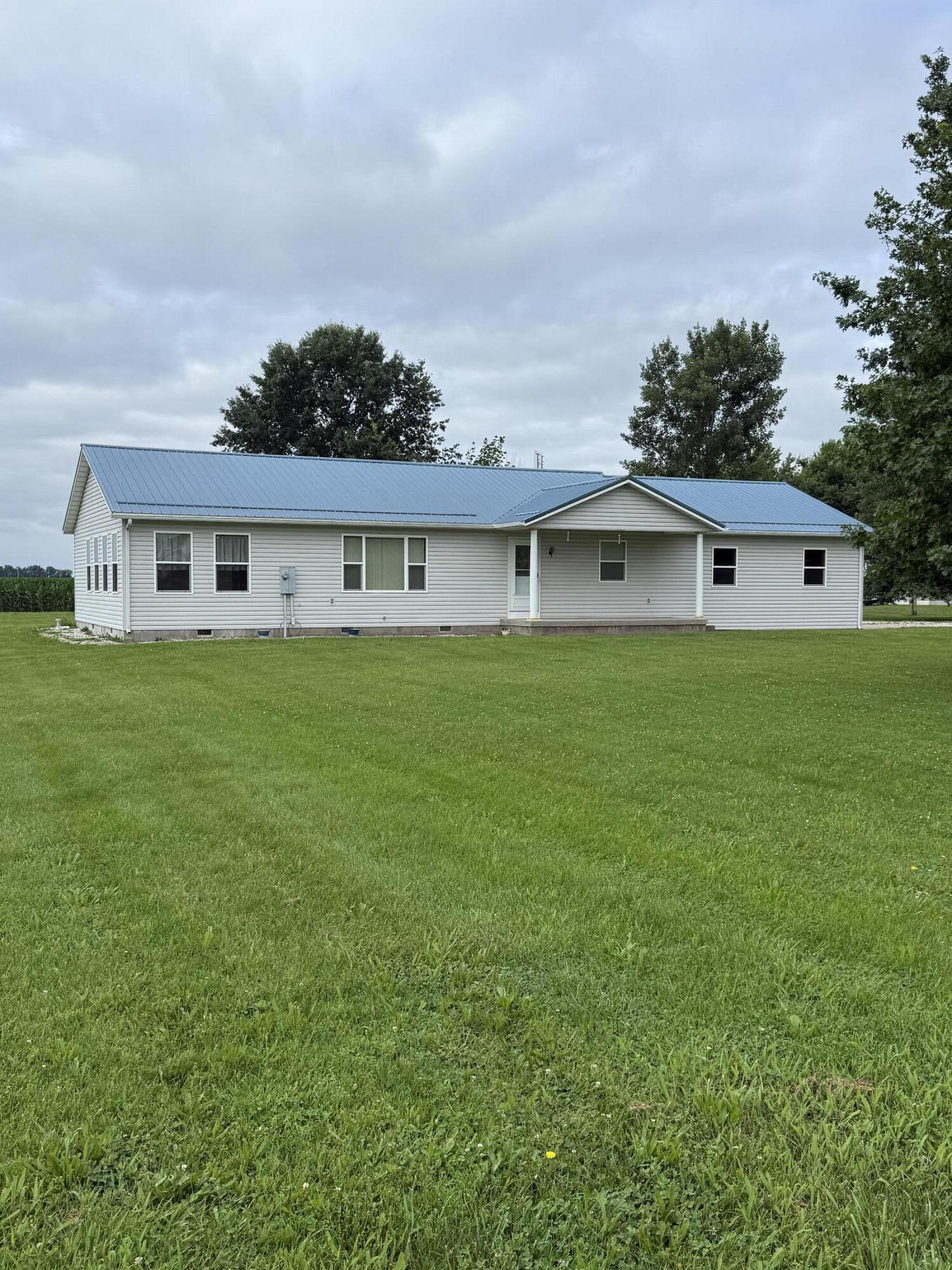 Photo of 26001 Highway Ee Stark City MO 64866