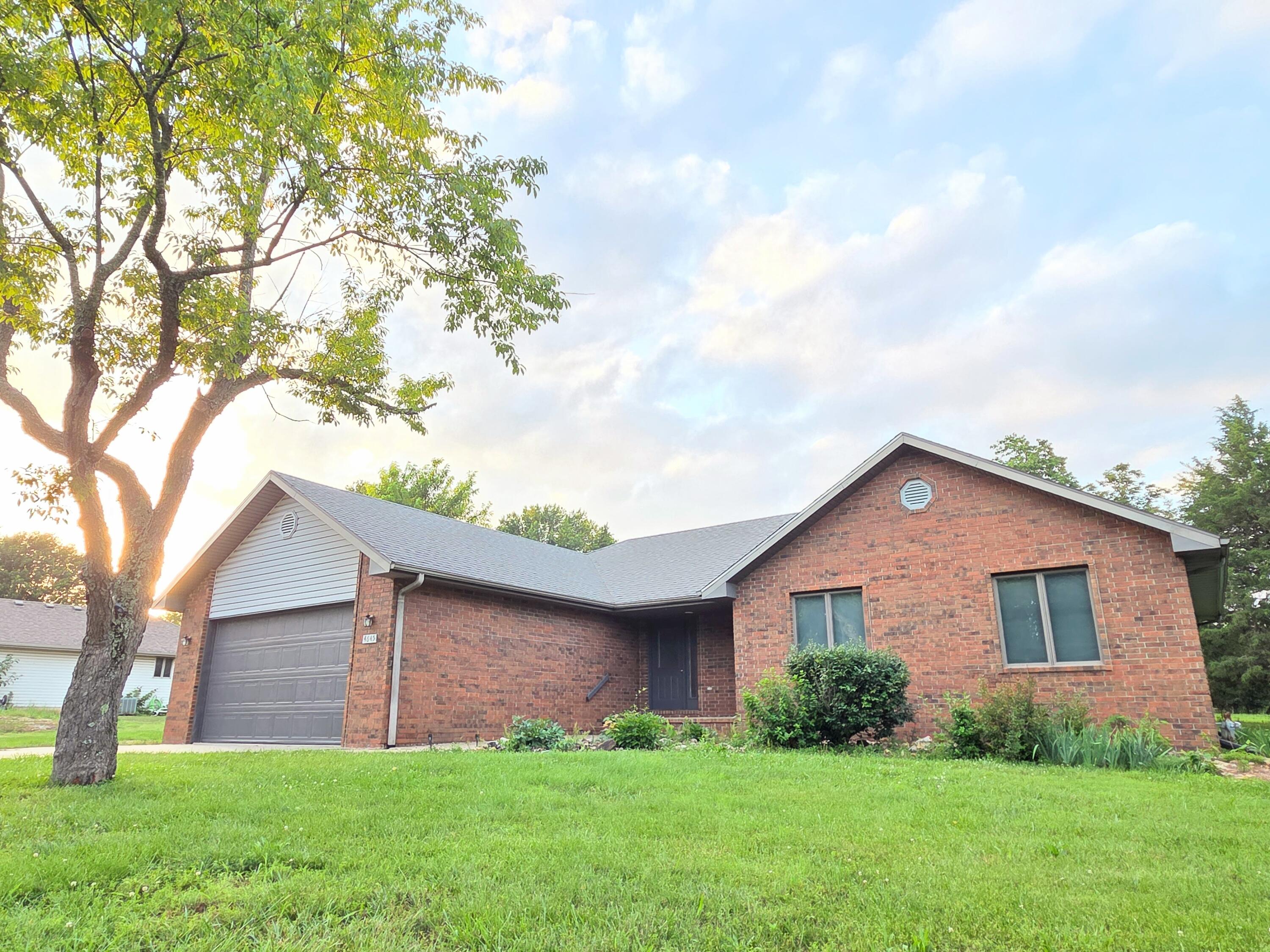 Photo of 4645 W 3rd Street Battlefield MO 65619