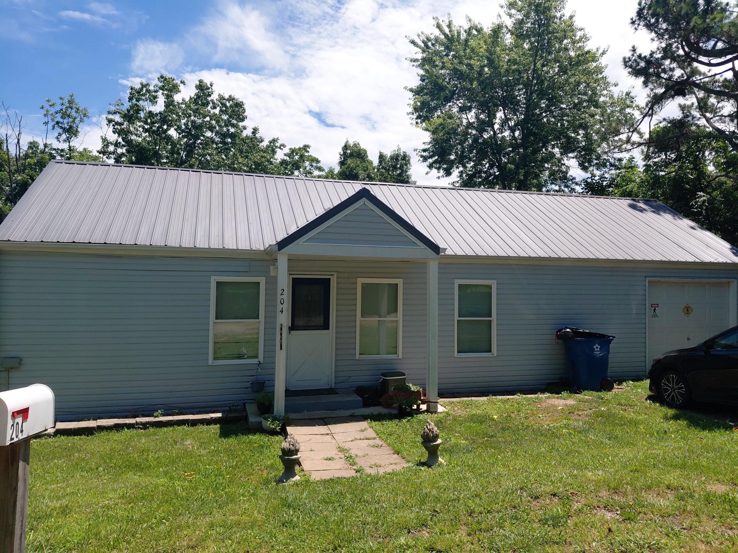 Photo of 204 N Olive Street Conway MO 65632