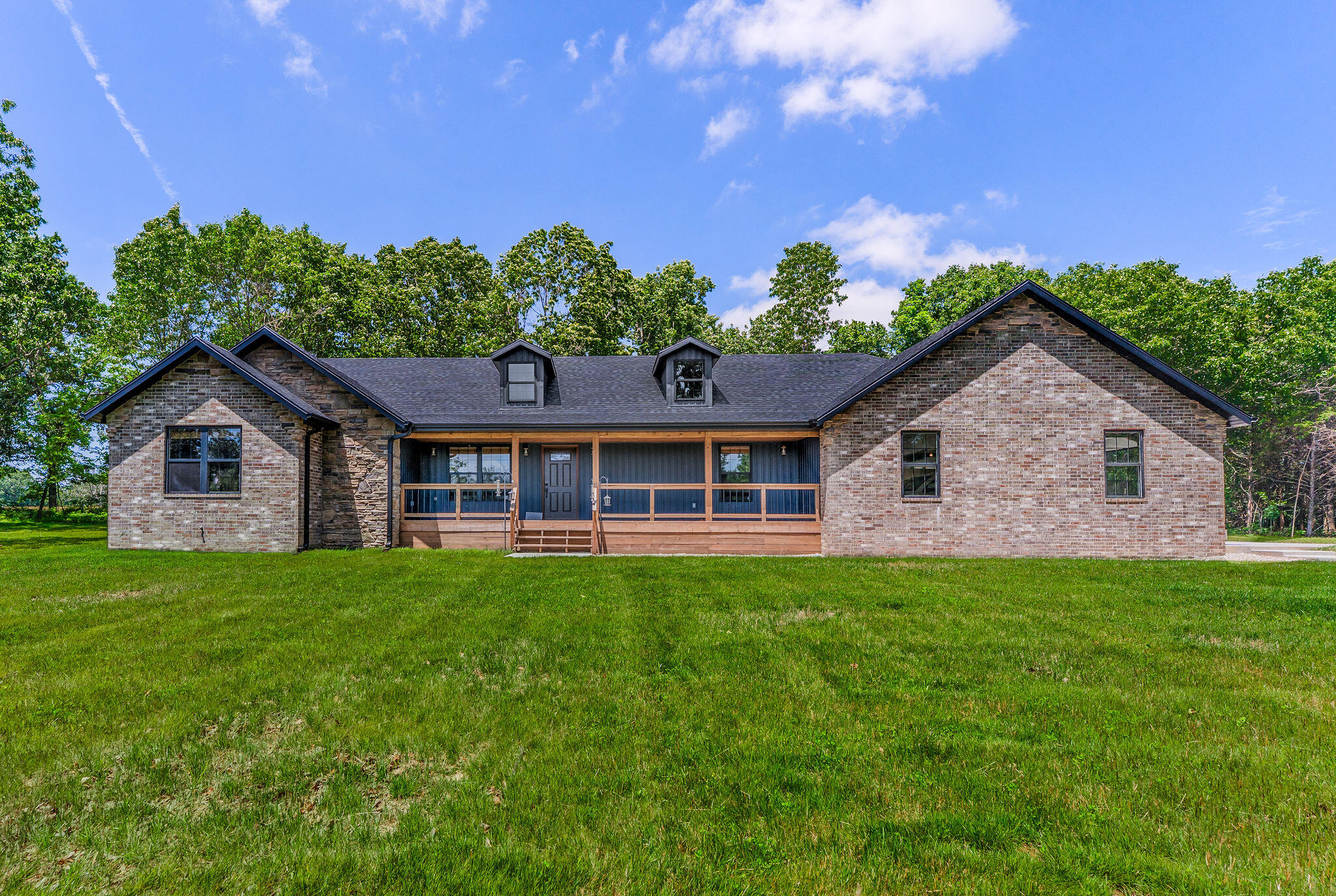 Photo of 397 Spring Creek Road Seymour MO 65746