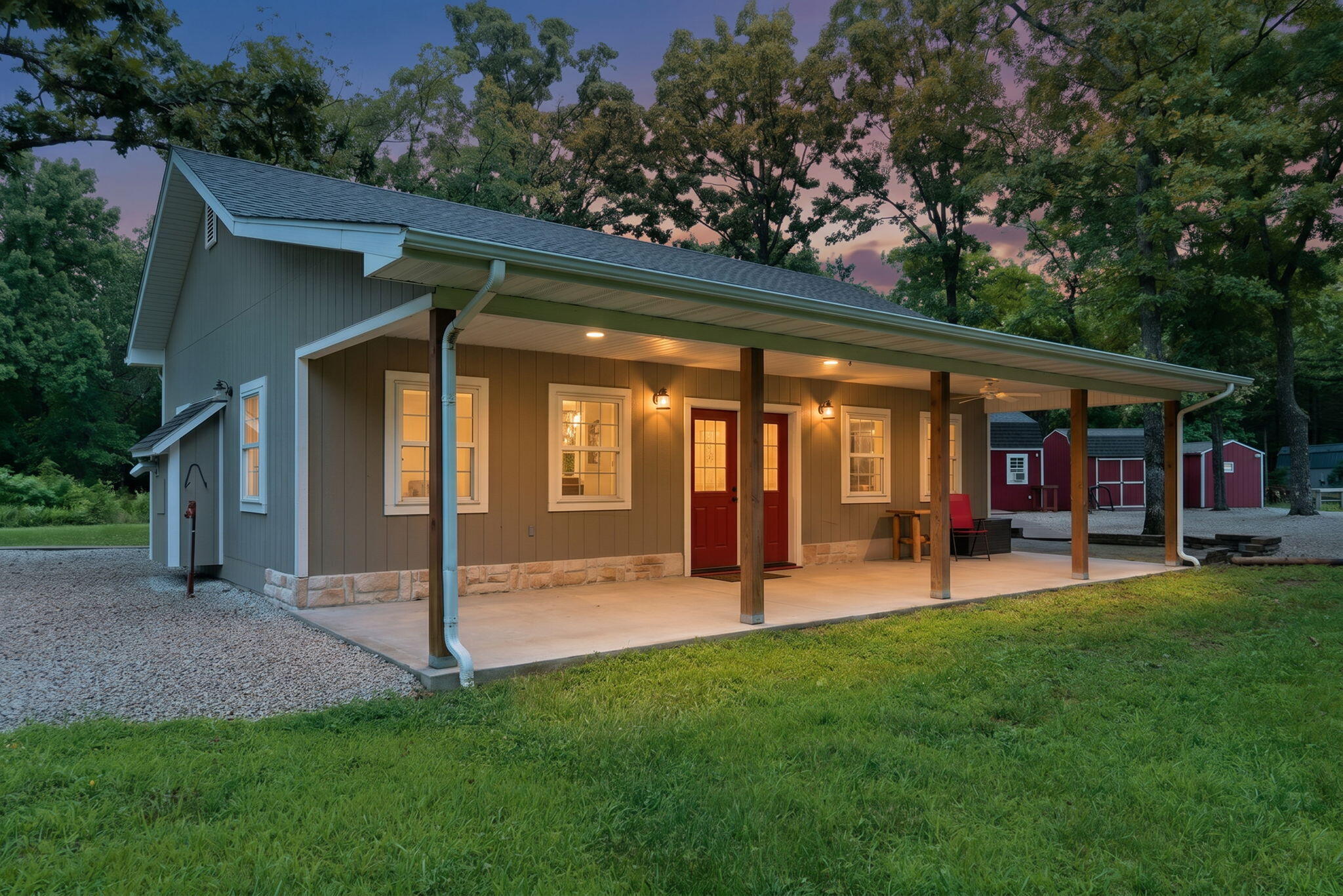 Photo of 1323 E Highway Pp Bolivar MO 65613