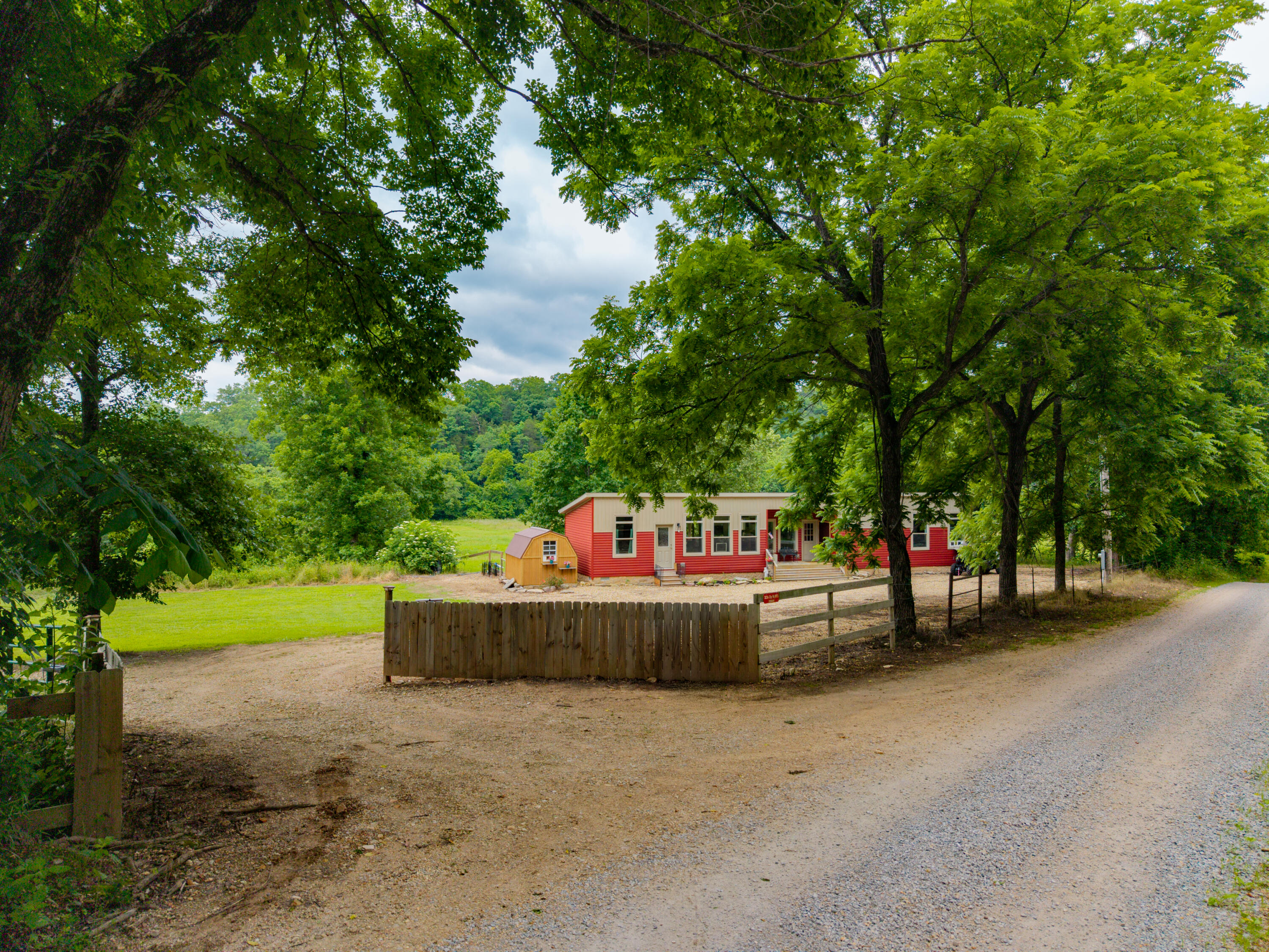 Photo of 3236 County Road 873 Thornfield MO 65762