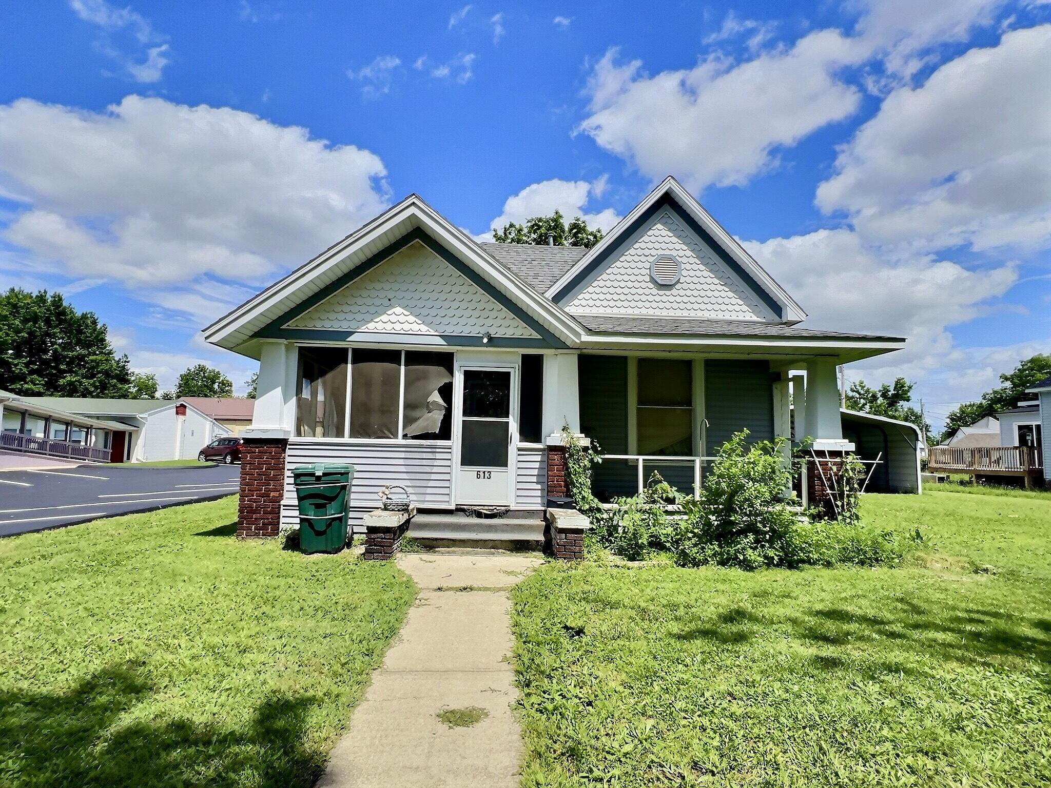 Photo of 613 6th Street Monett MO 65708