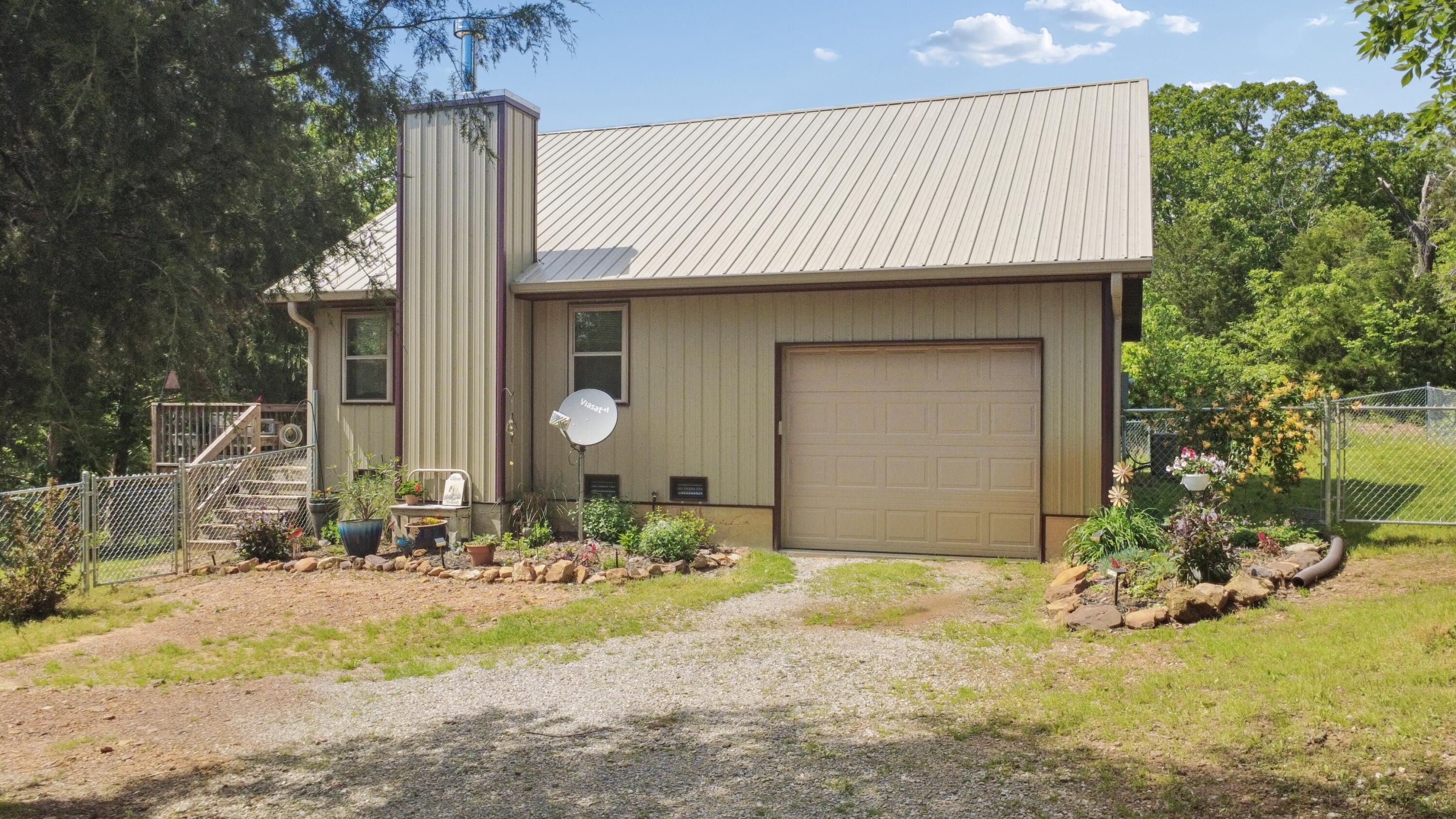 Photo of 805 E Dade 52 Dadeville MO 65635