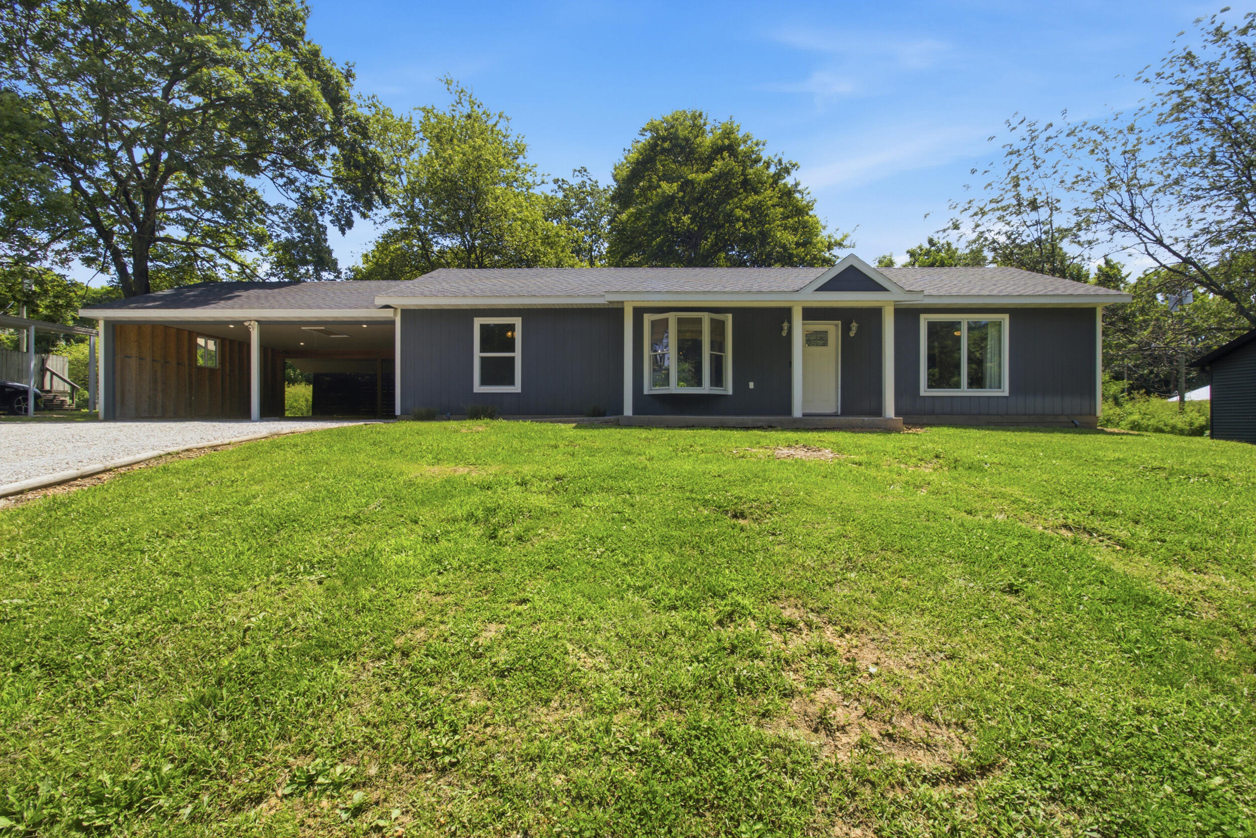 Photo of 107 Opal Street Monett MO 65708