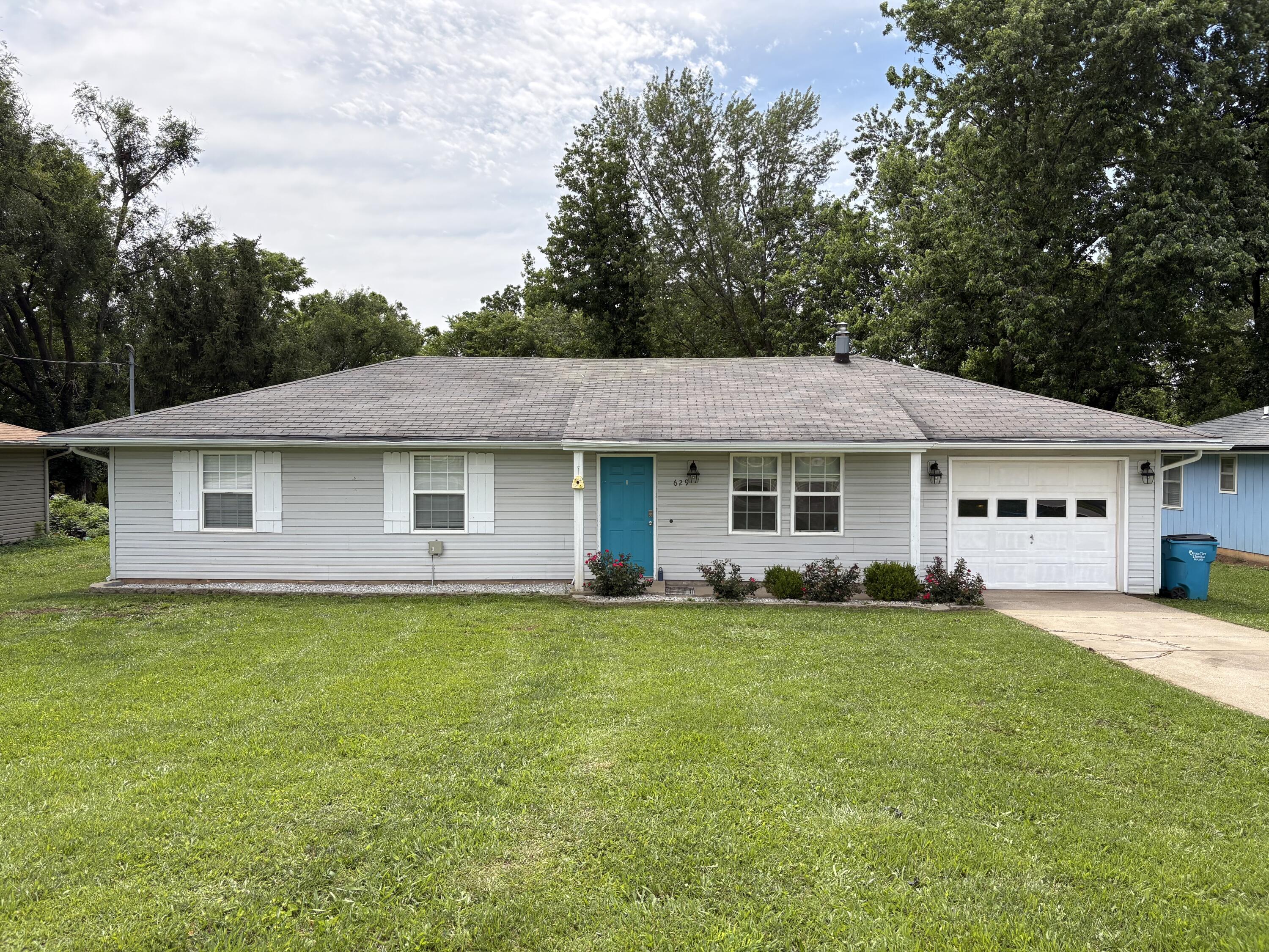 Photo of 629 S Miller Avenue Springfield MO 65802