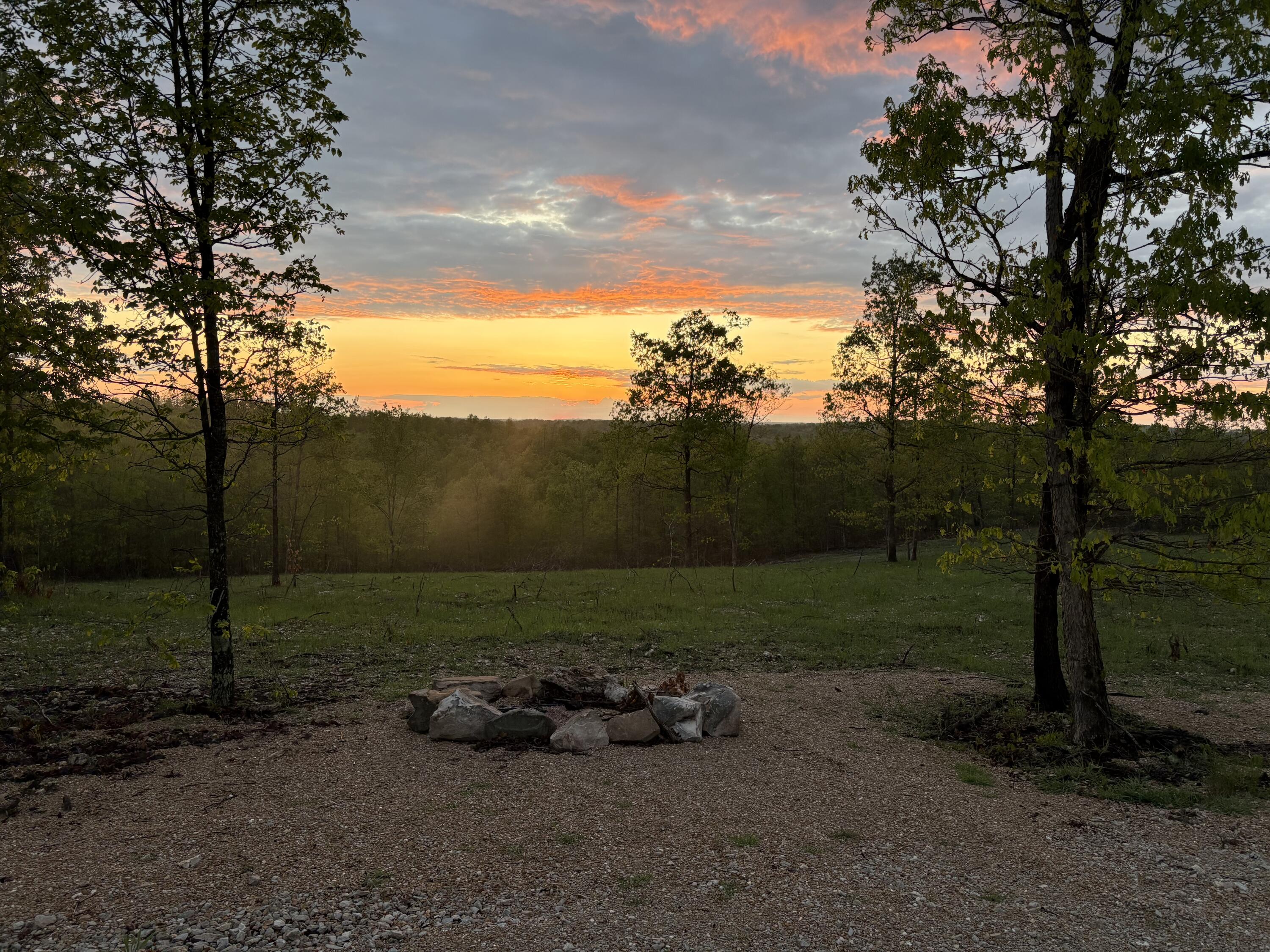 Photo of 000 County Road Ff-459 Birch Tree MO 65438