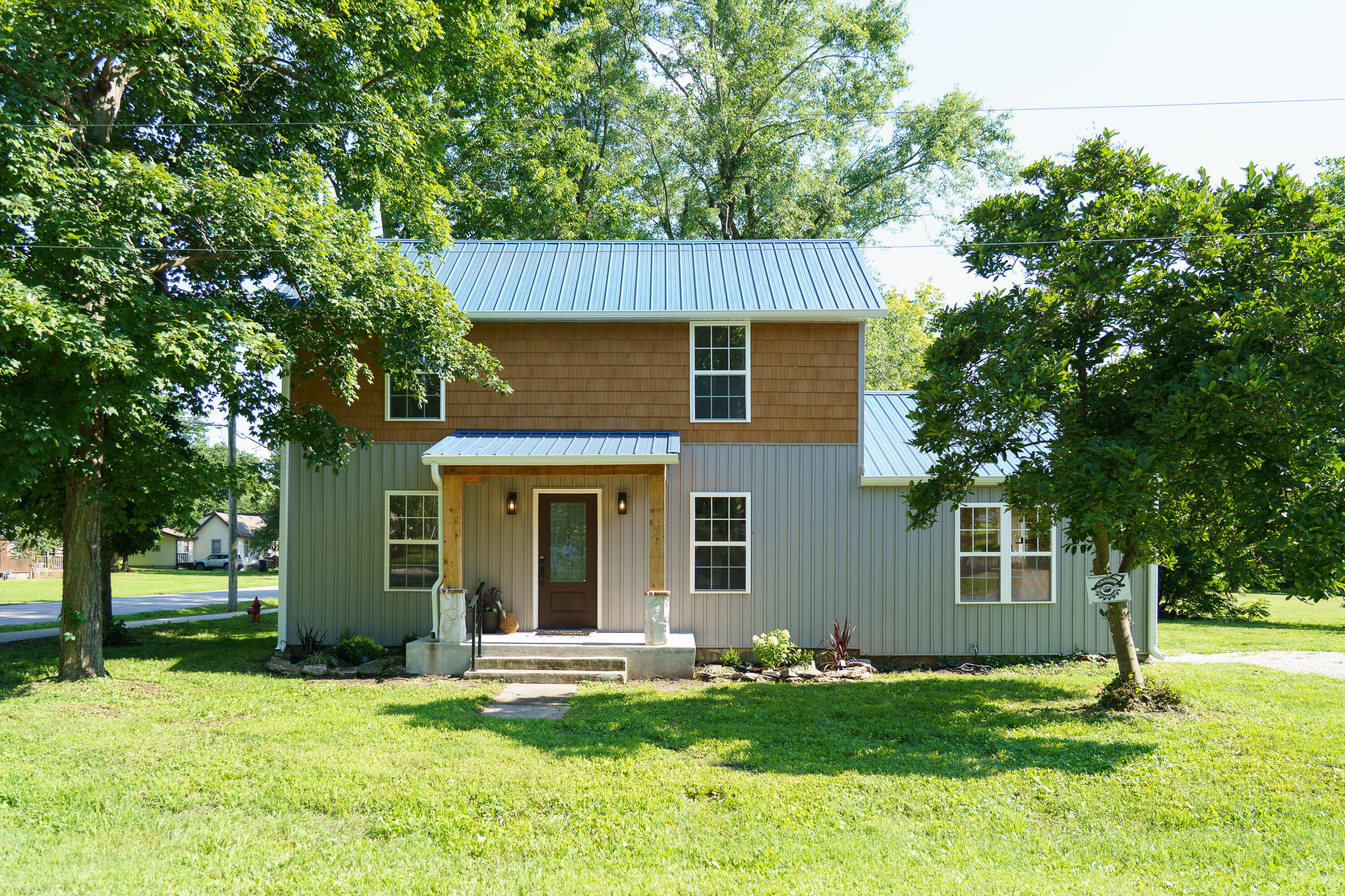 Photo of 101 W College Street Ash Grove MO 65604