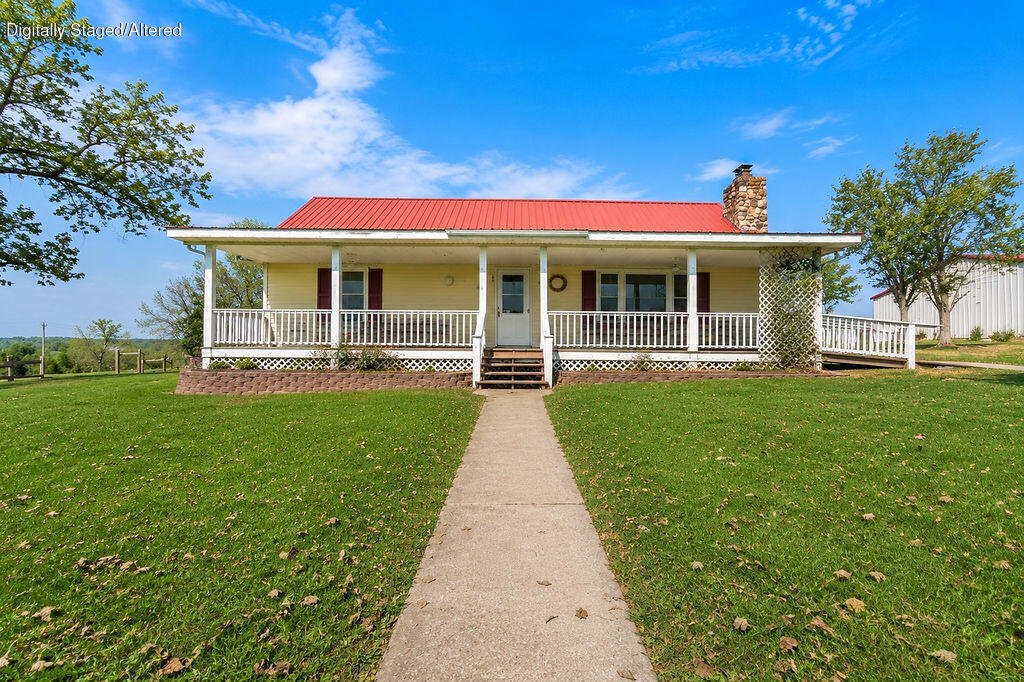 Photo of 300 Oak Brook Ests Walnut Shade MO 65771