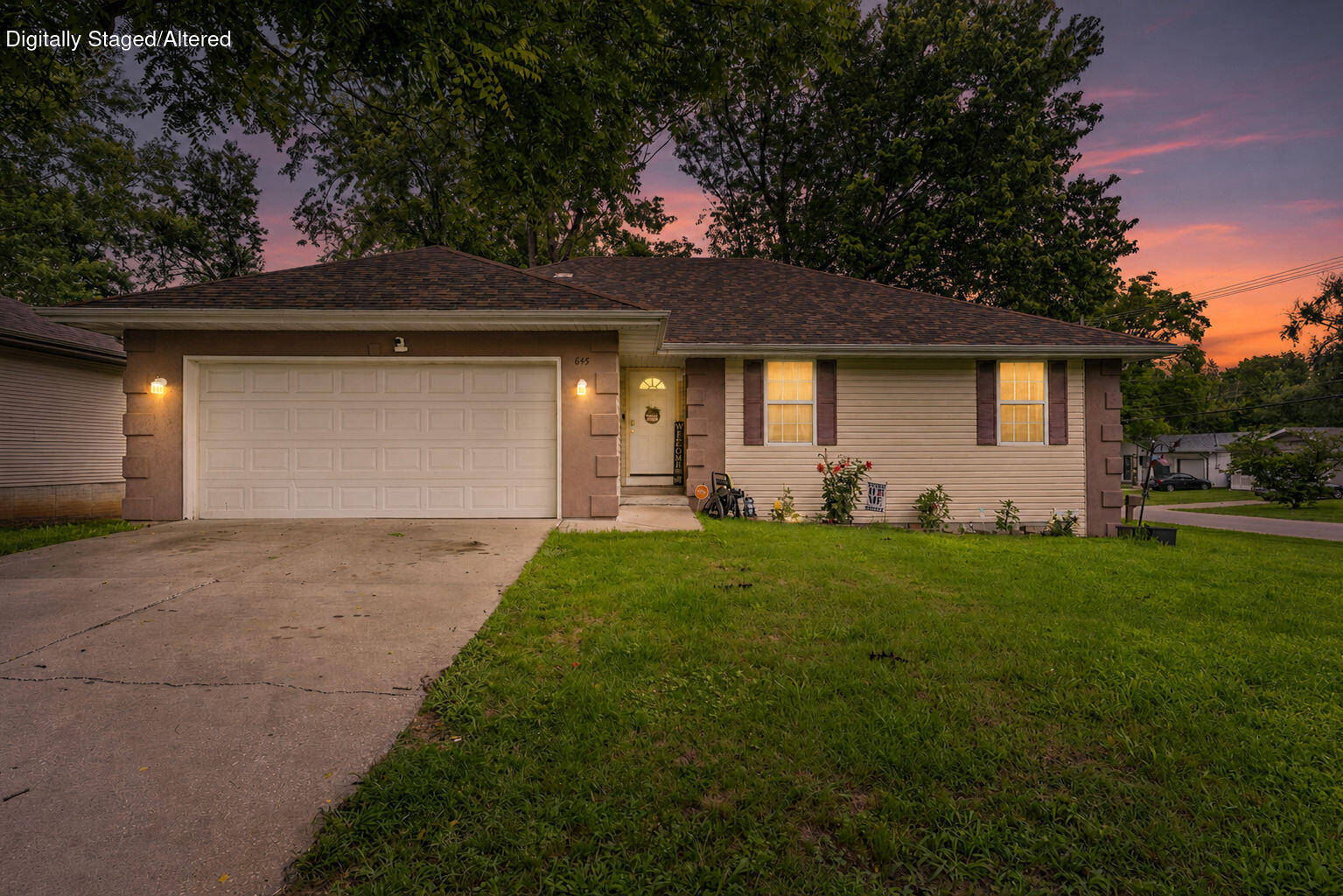Photo of 645 E Livingston Street Springfield MO 65803